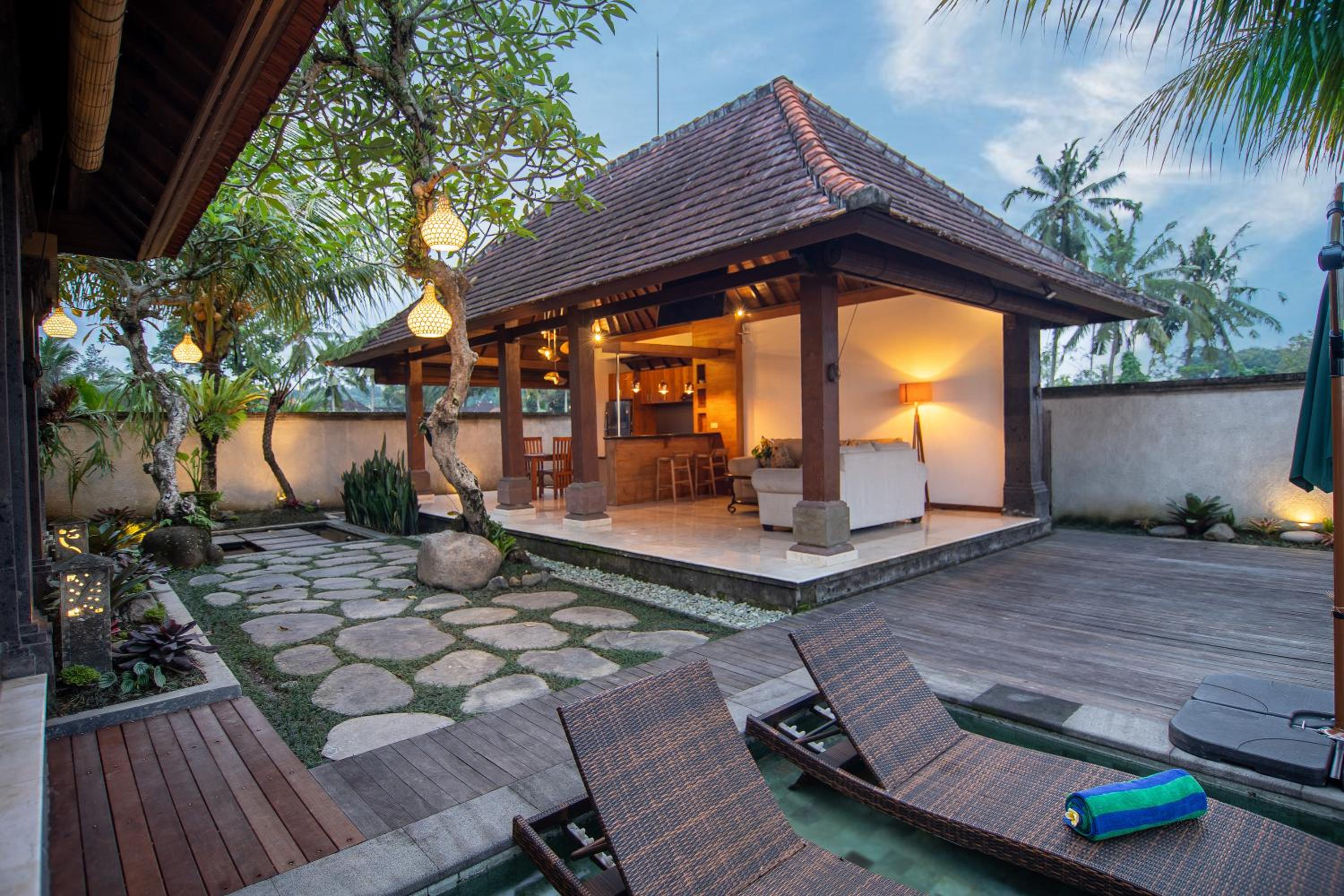 Uma Langkih Villa