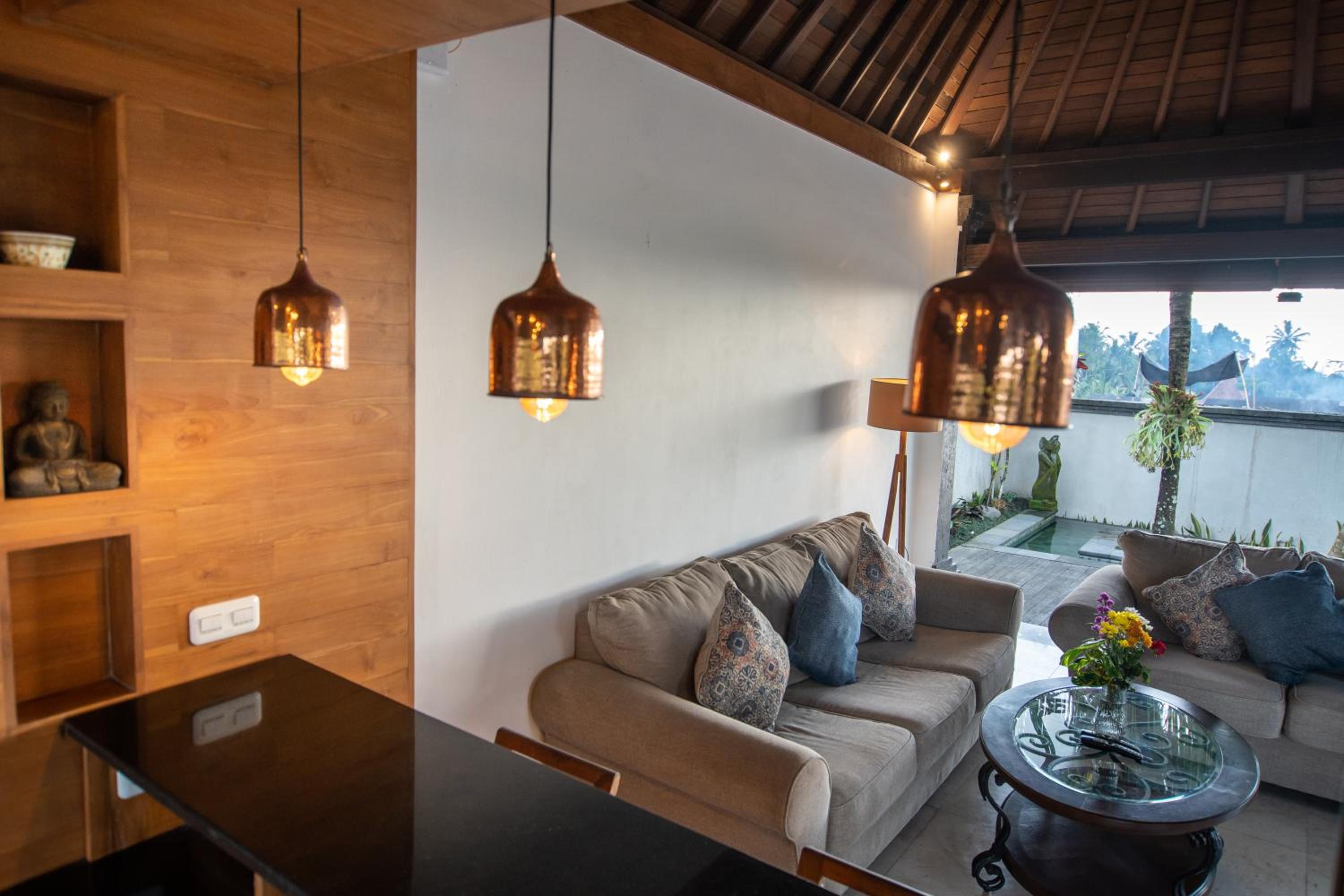 Uma Langkih Villa
