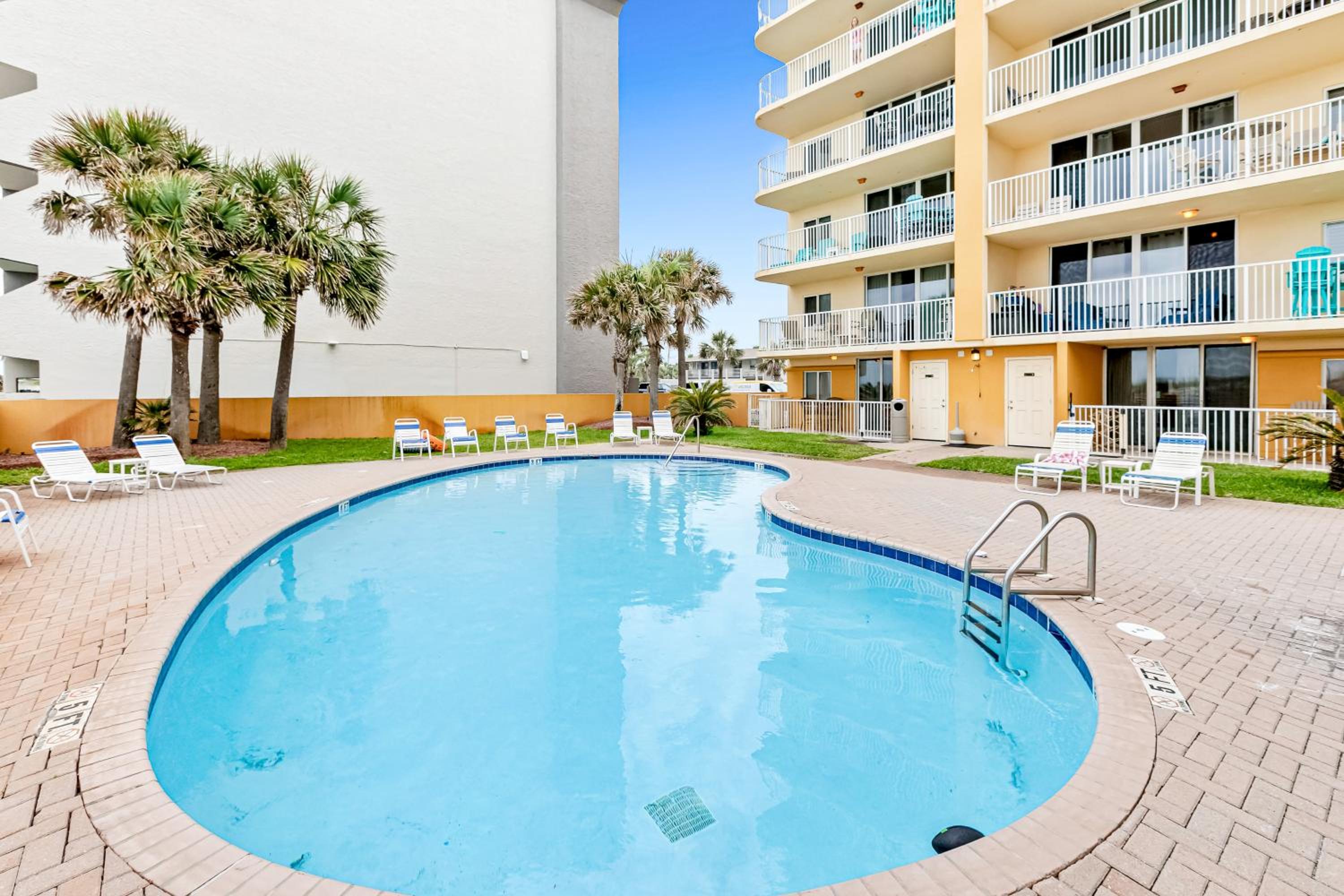 Beachfront Florida Penthouse with Pool Access!