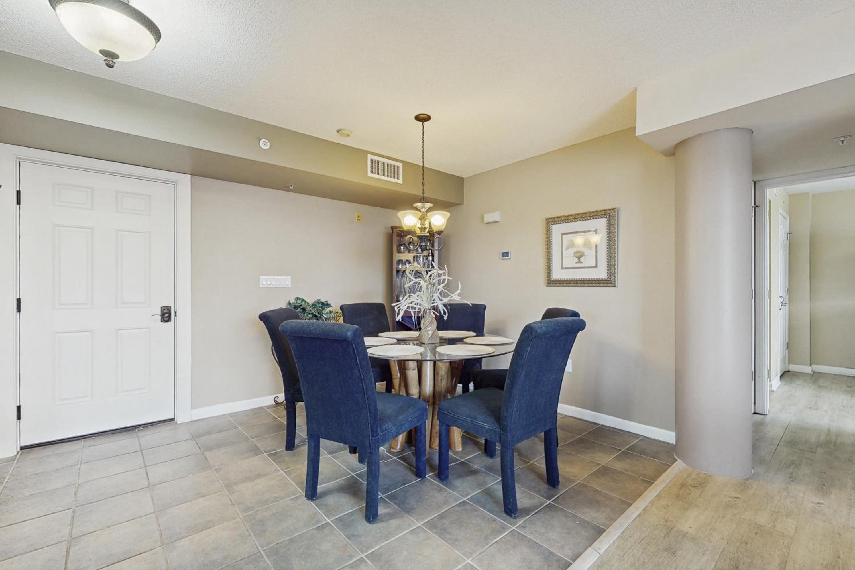 Beachfront Florida Penthouse with Pool Access!
