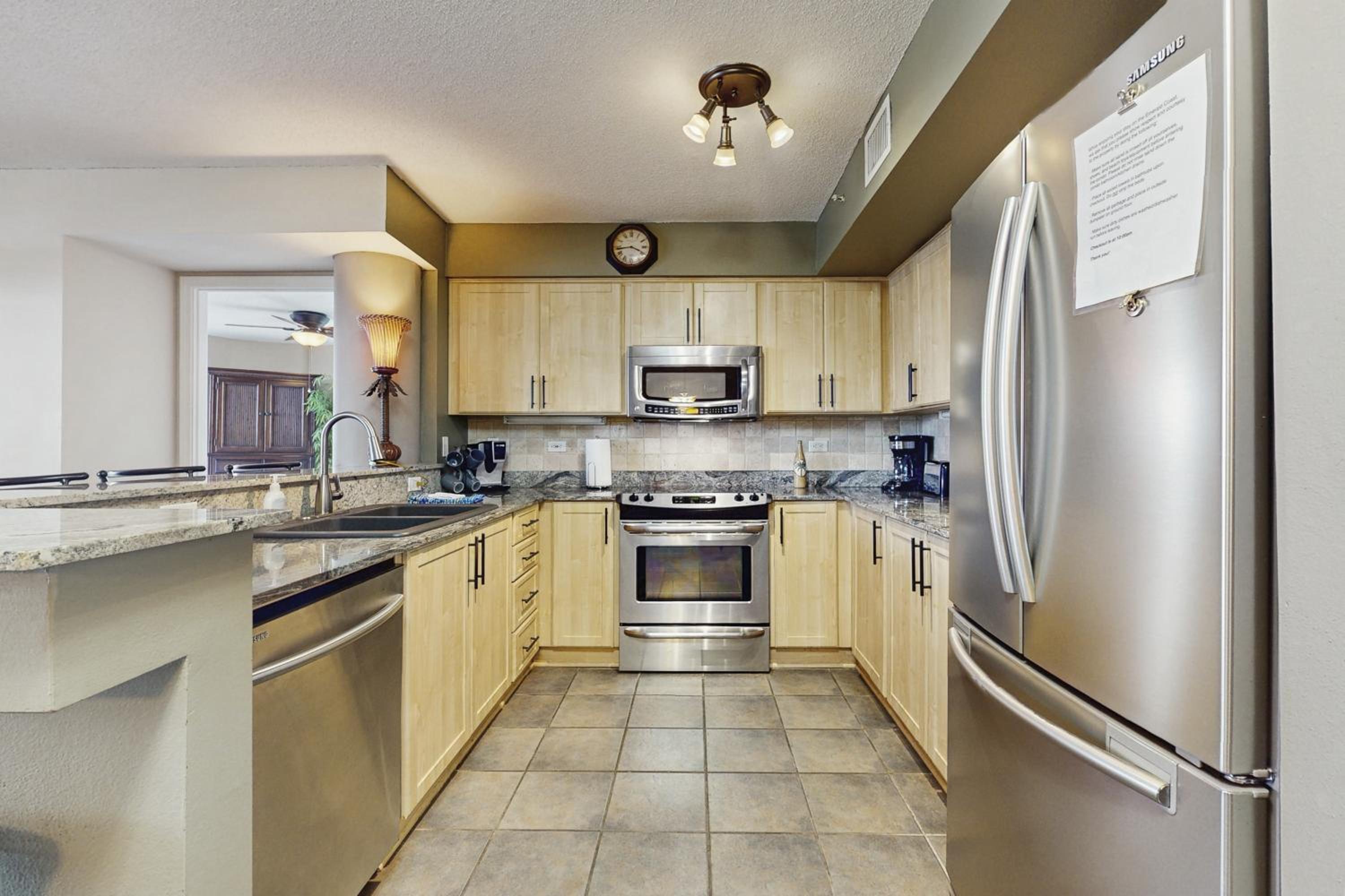 Beachfront Florida Penthouse with Pool Access!