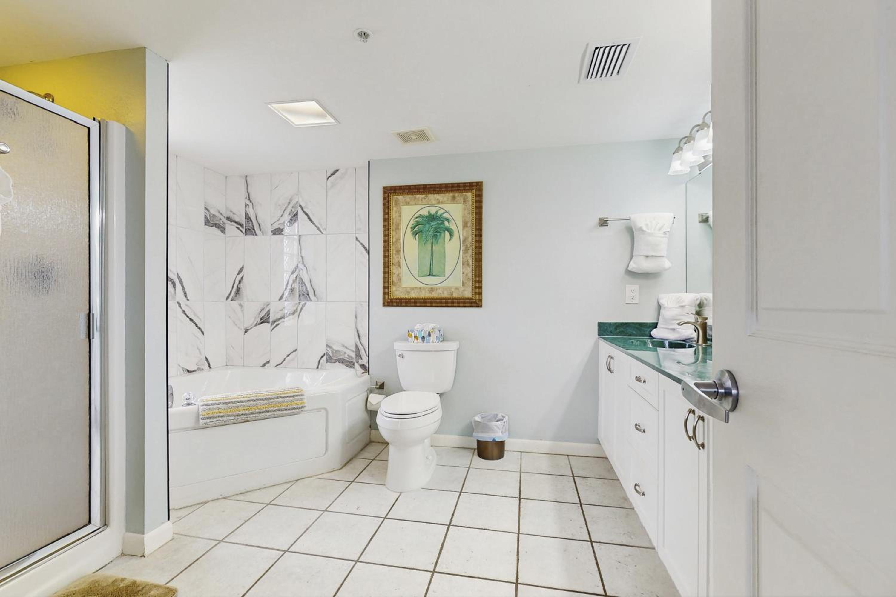 Beachfront Florida Penthouse with Pool Access!