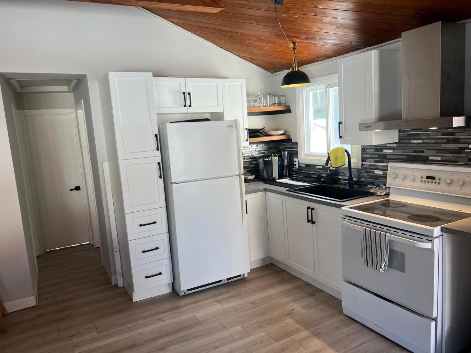 Cozy chalet near the beach, photo 3