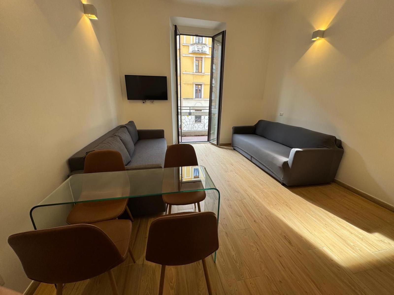 Elegant central Suite