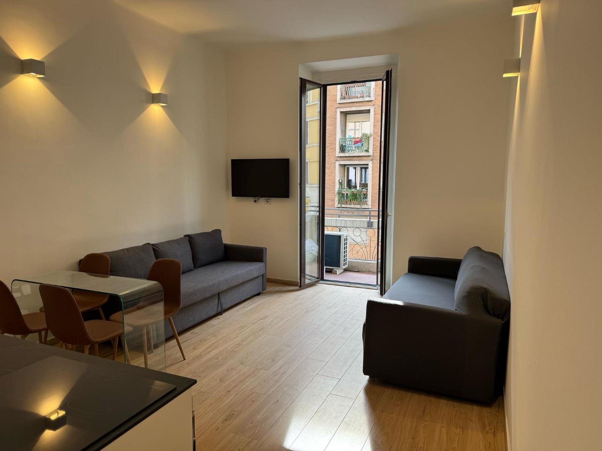 Elegant central Suite
