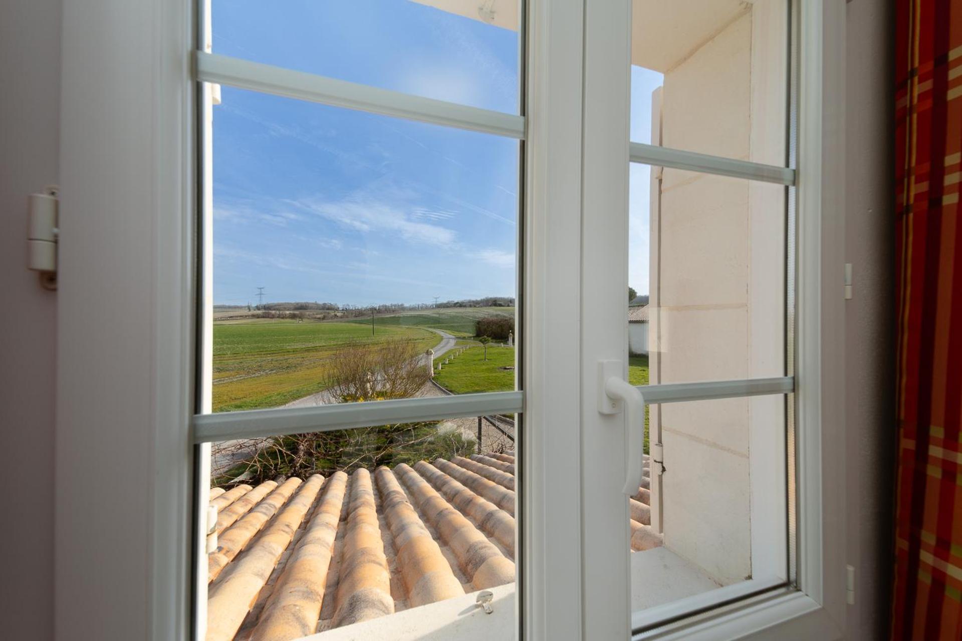 Gîte Chelona Vinifera - parc arboré - Chelona'Loc
