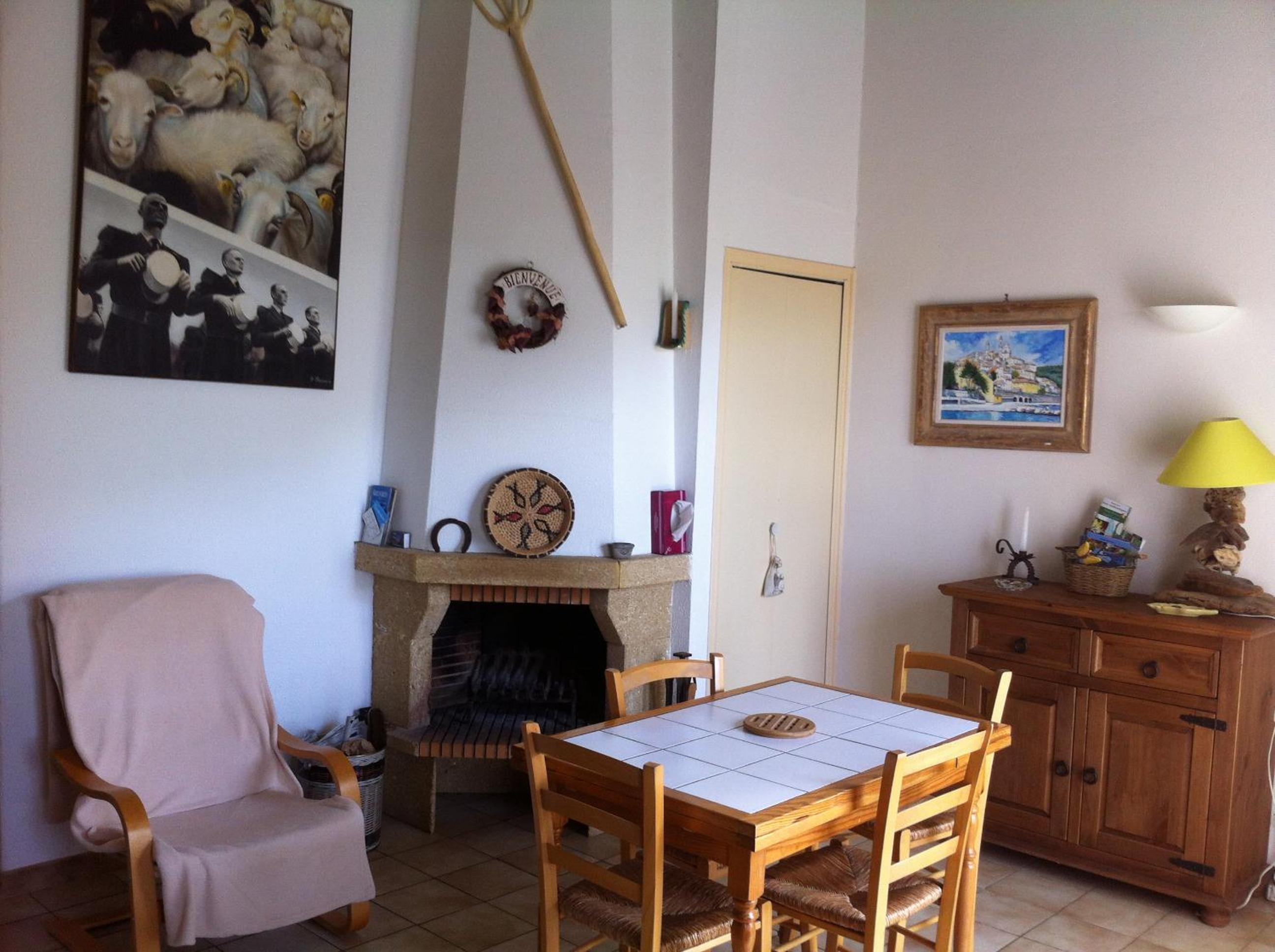 Photo 33