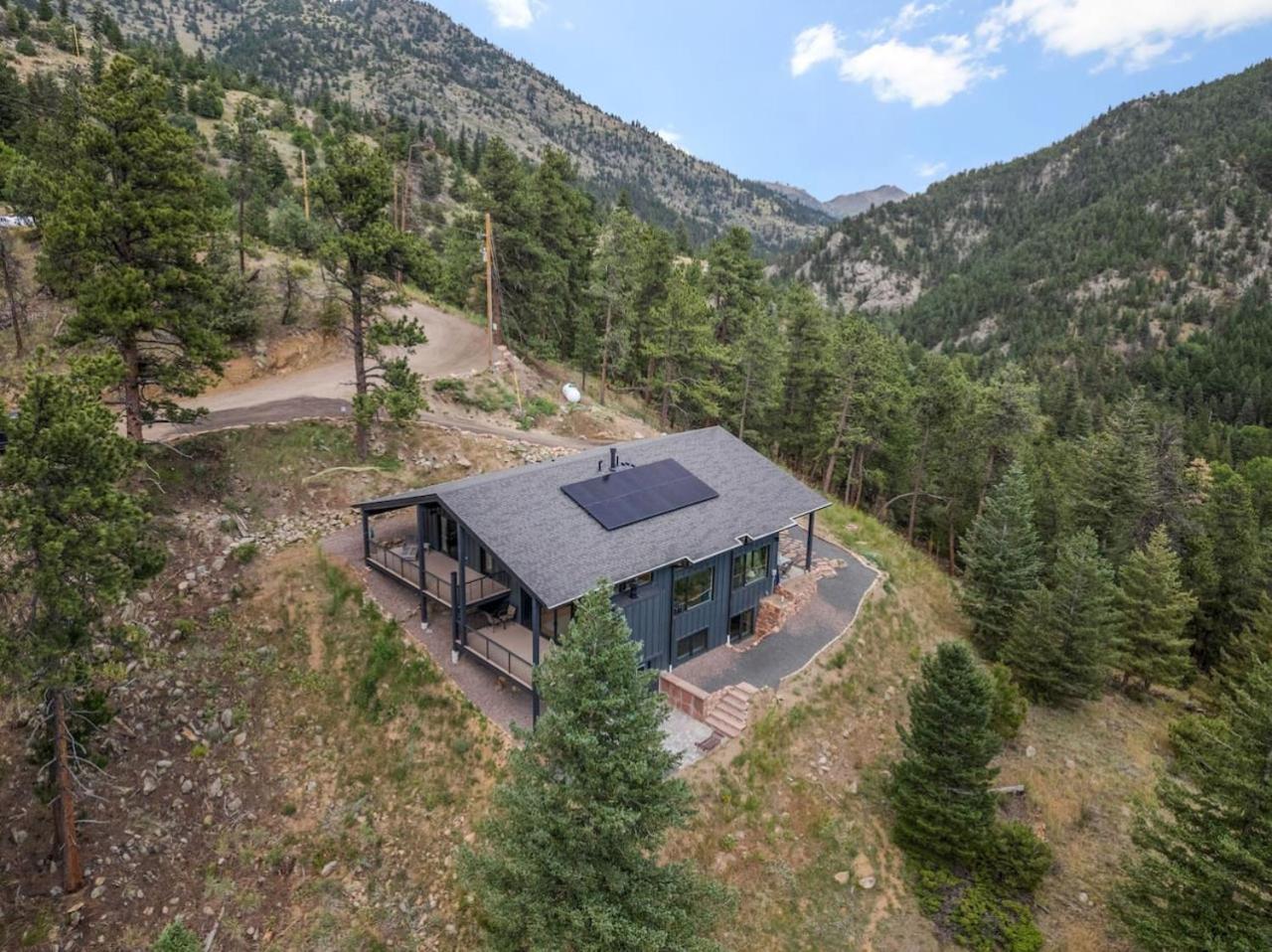 Pineview Panorama Luxe Retreat 20 Mins to Boulder