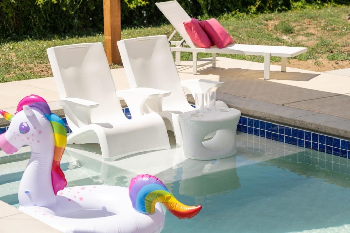 90s Dream Escape Hot Tub Gorgeous New Pool