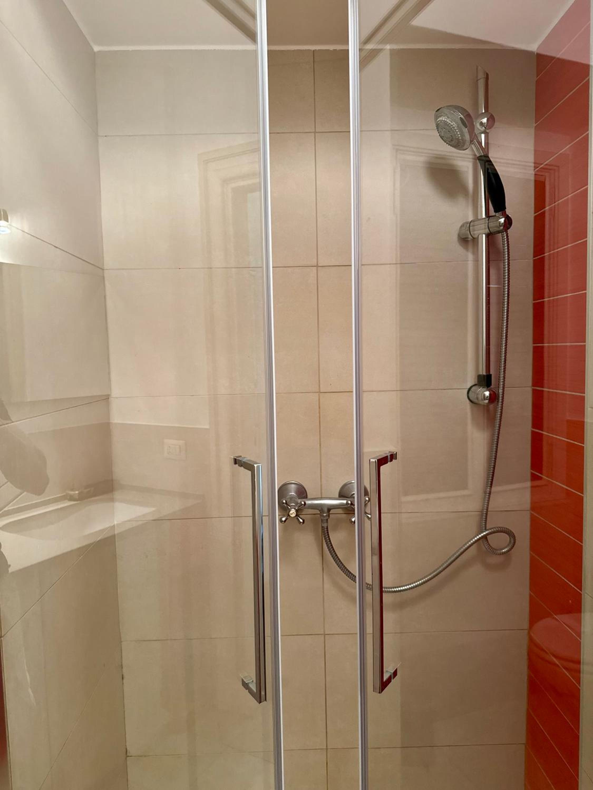 LURO Deluxe Apartments - San Babila Cozy Home