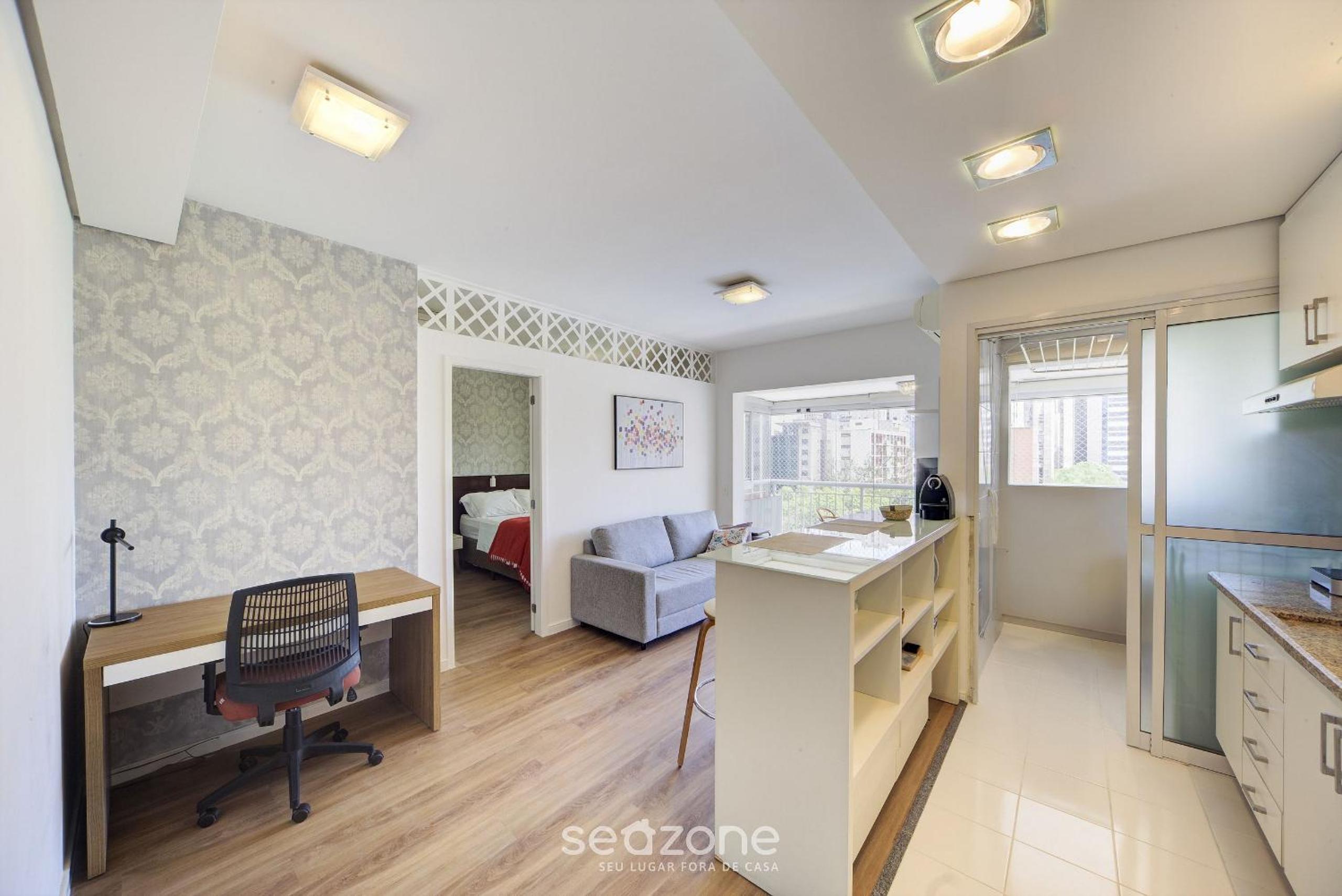 High standard next to Av. Paulista! - CRN0705