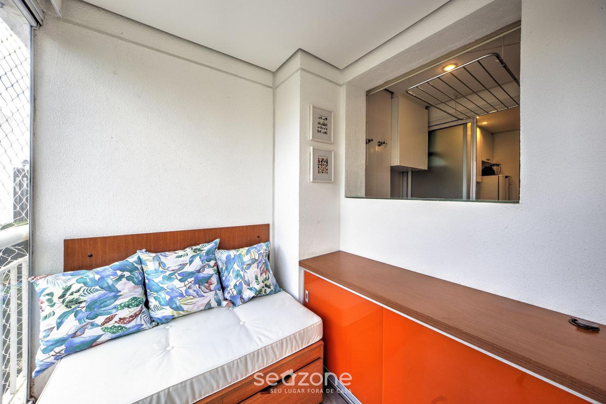 High standard next to Av. Paulista! - CRN0705