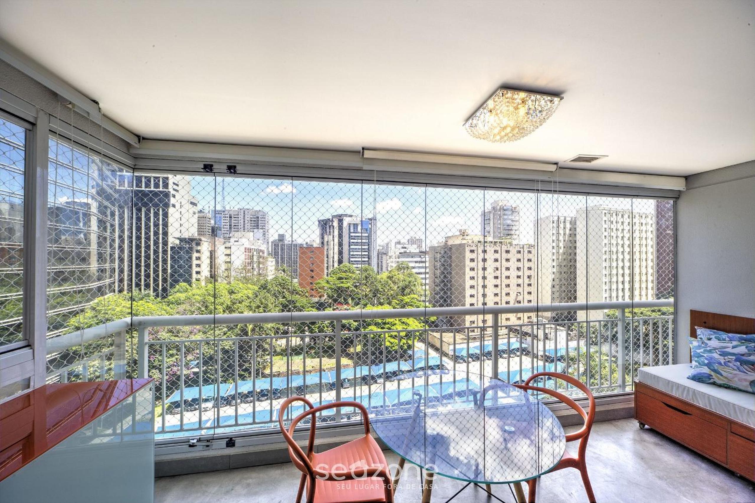 High standard next to Av. Paulista! - CRN0705