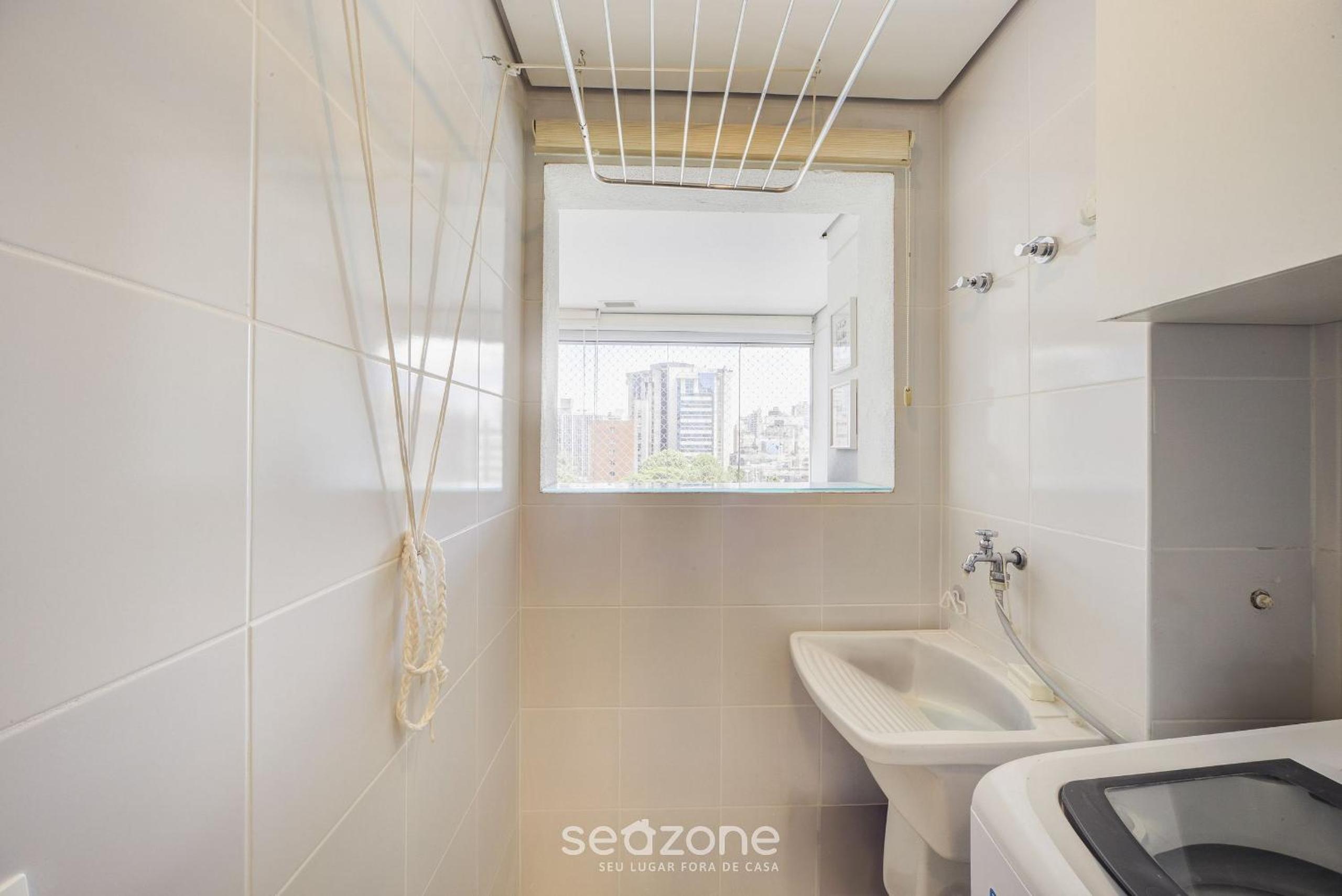 High standard next to Av. Paulista! - CRN0705