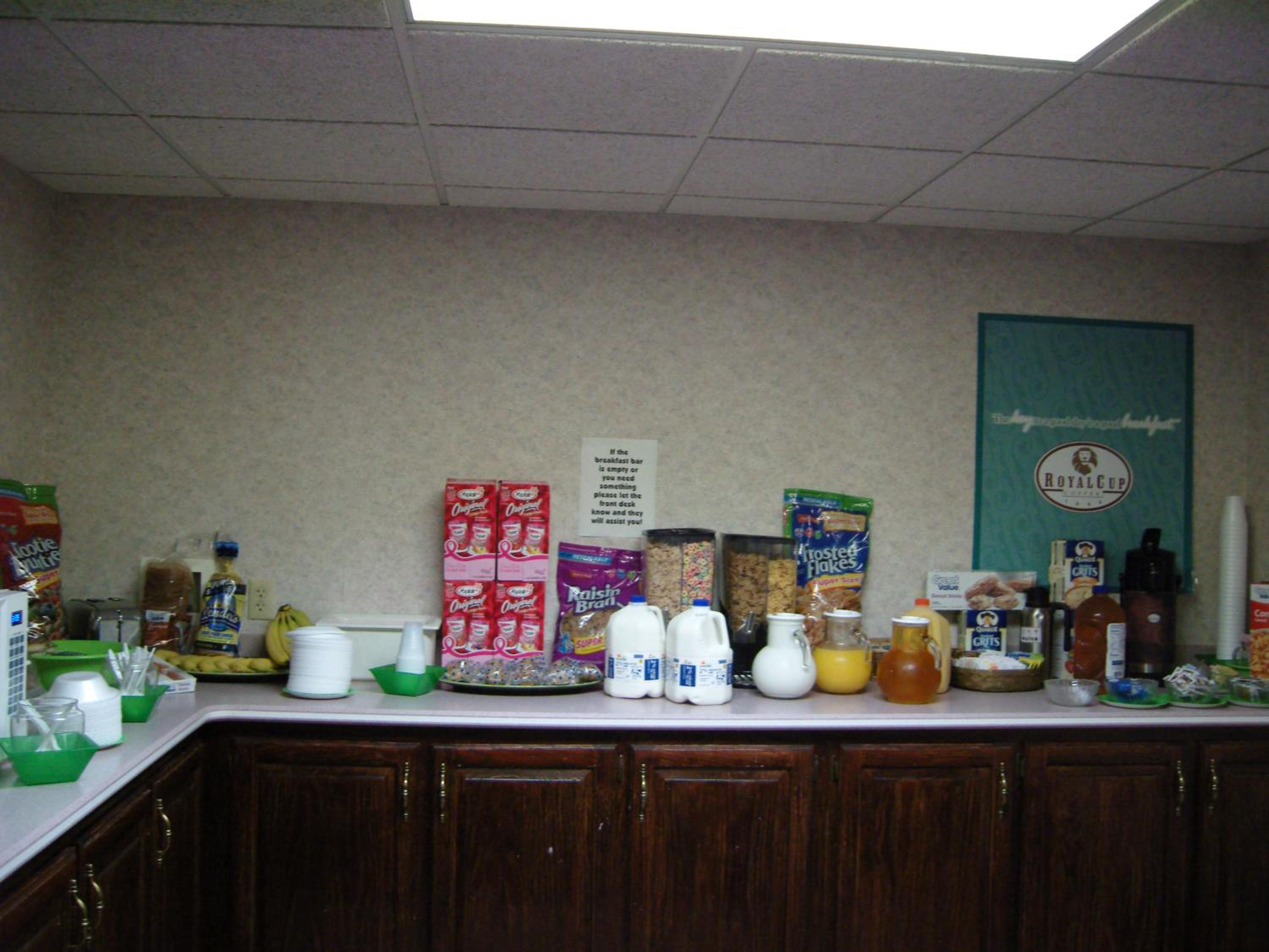 Key West Inn - Baxley - Property Image 1