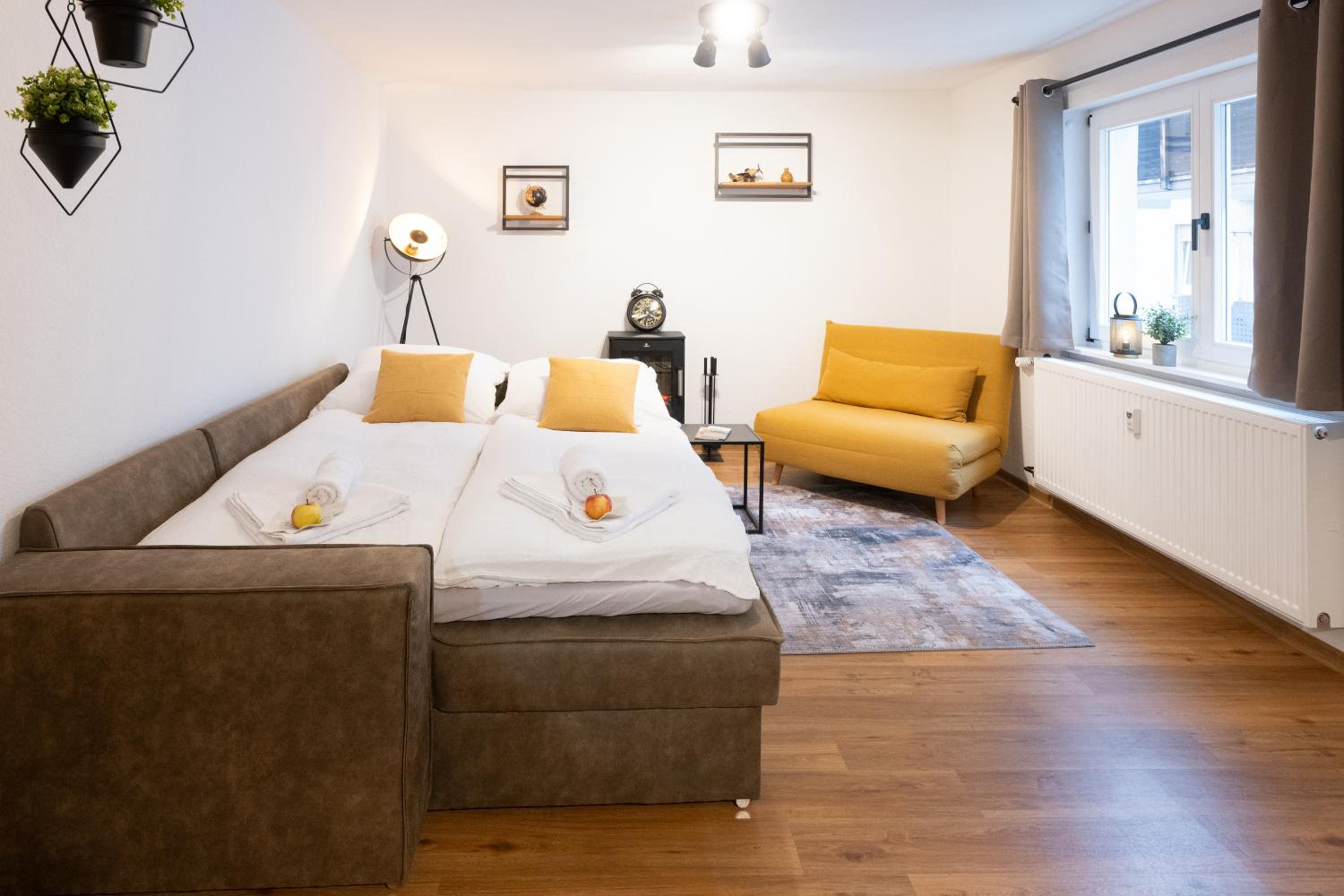 Altbauoase Fulda - ruhig, zentral, Terrasse, Bahnhof 400m -