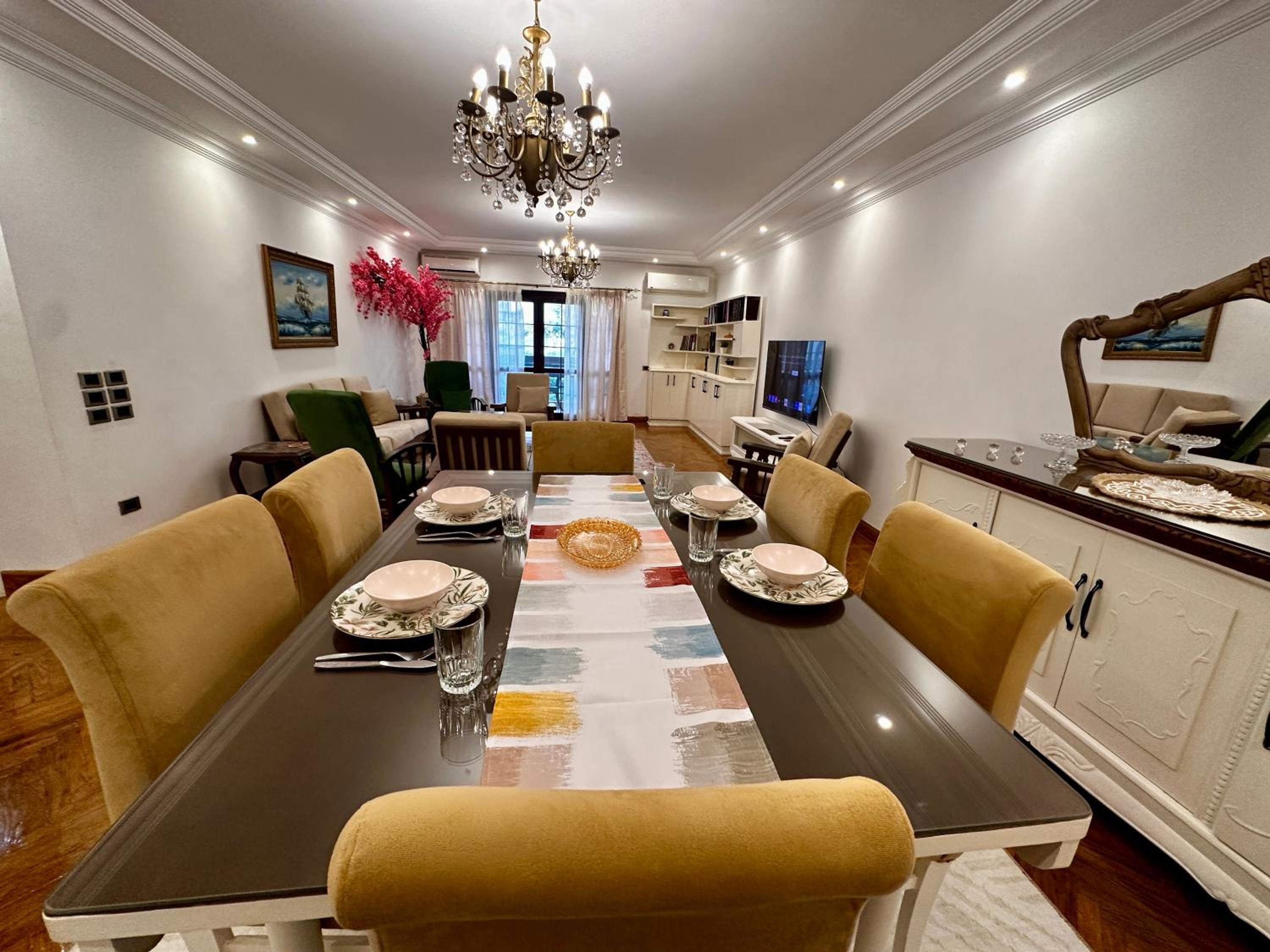 Vintage Charm & Spacious Comfort in Zayed 2000 - only families & single travelers