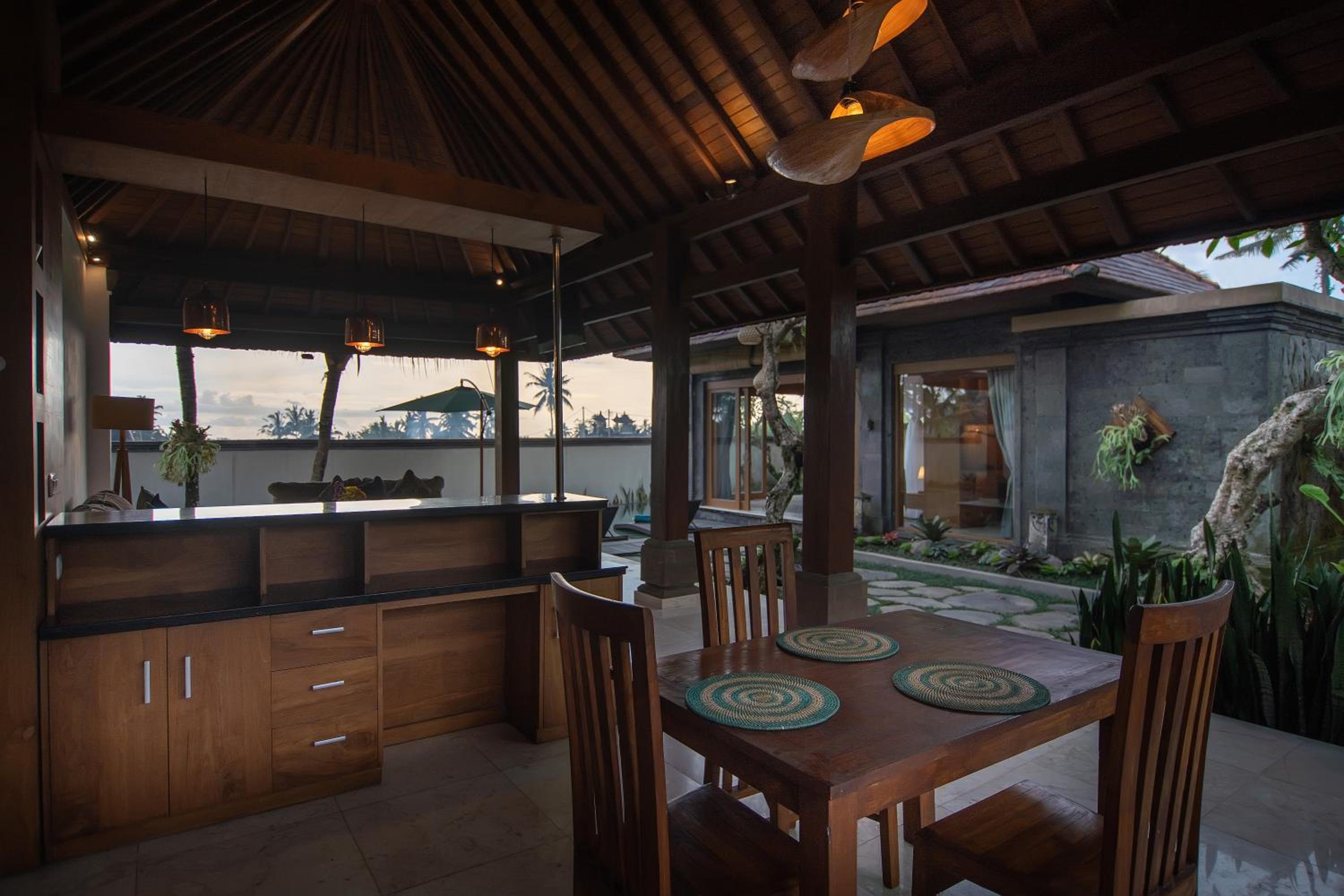 Uma Langkih Villa