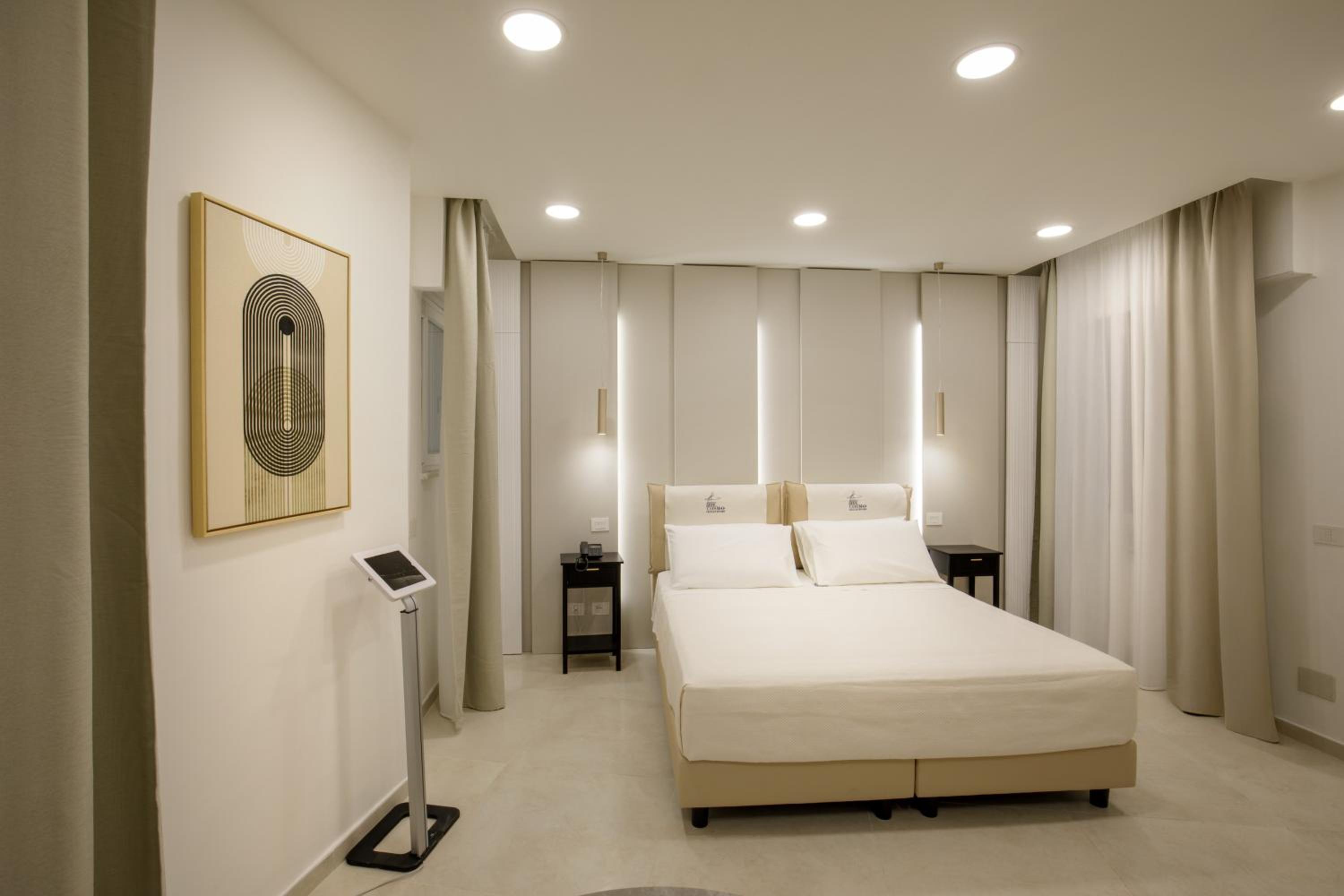Cosmo Vatican Rooms
