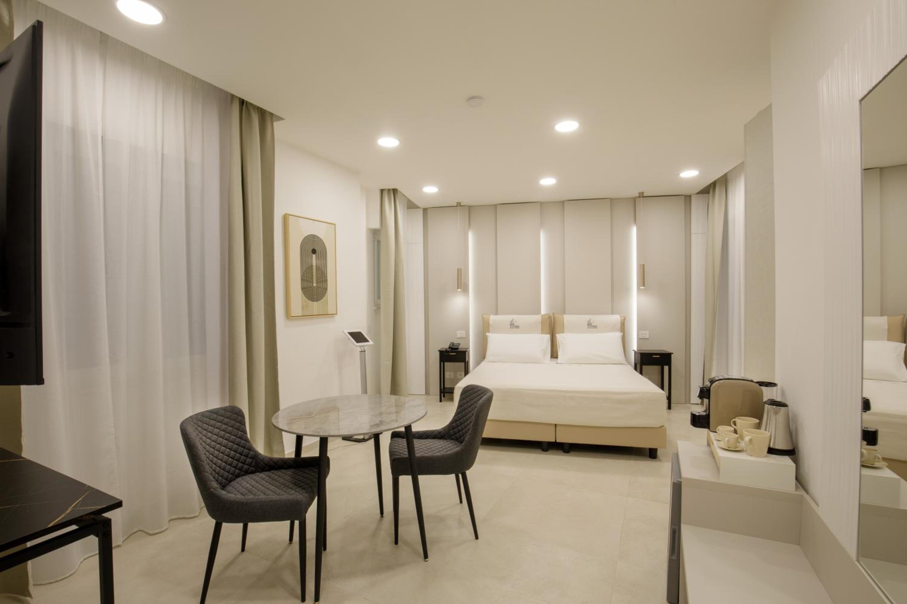 Cosmo Vatican Rooms