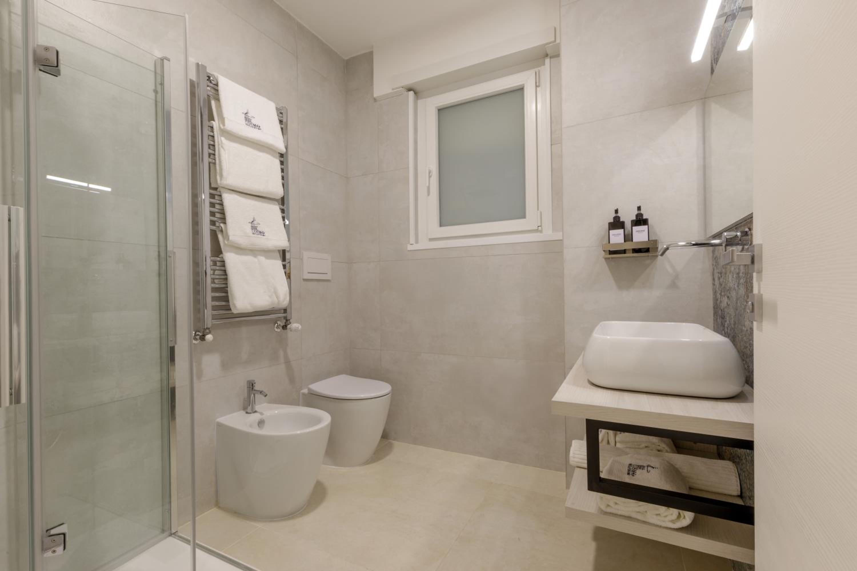 Cosmo Vatican Rooms