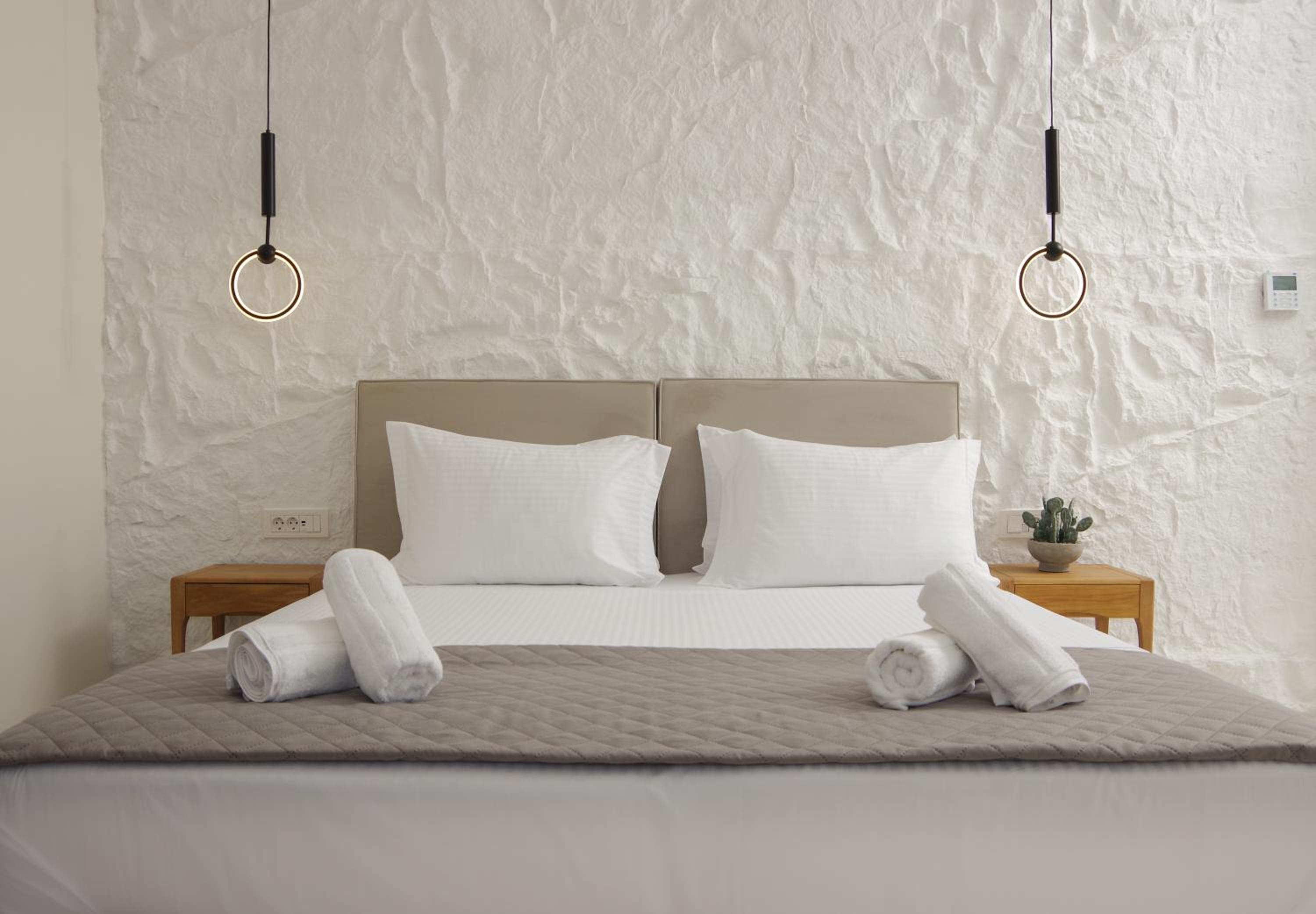 Pnoe Villas Syros
