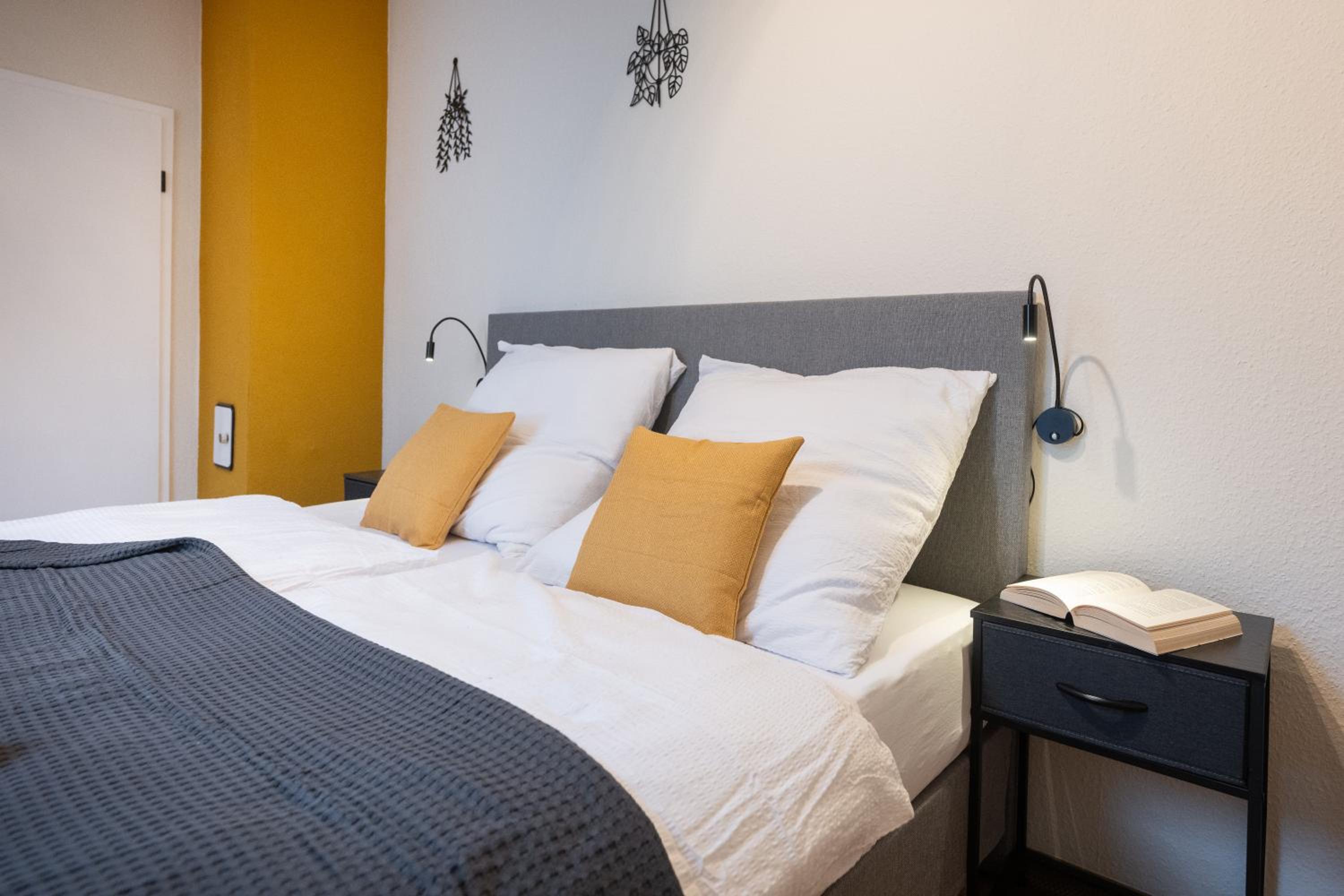 Altbauoase Fulda - ruhig, zentral, Terrasse, Bahnhof 400m -