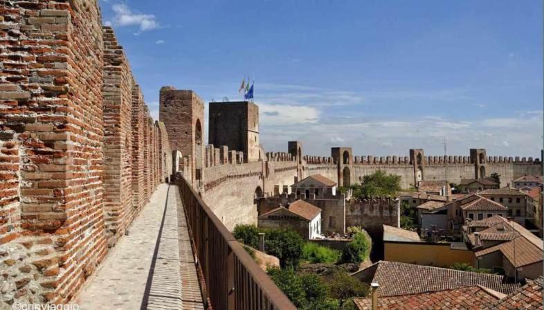 Comodo alla fiera di Padova, con stile - Kaloo