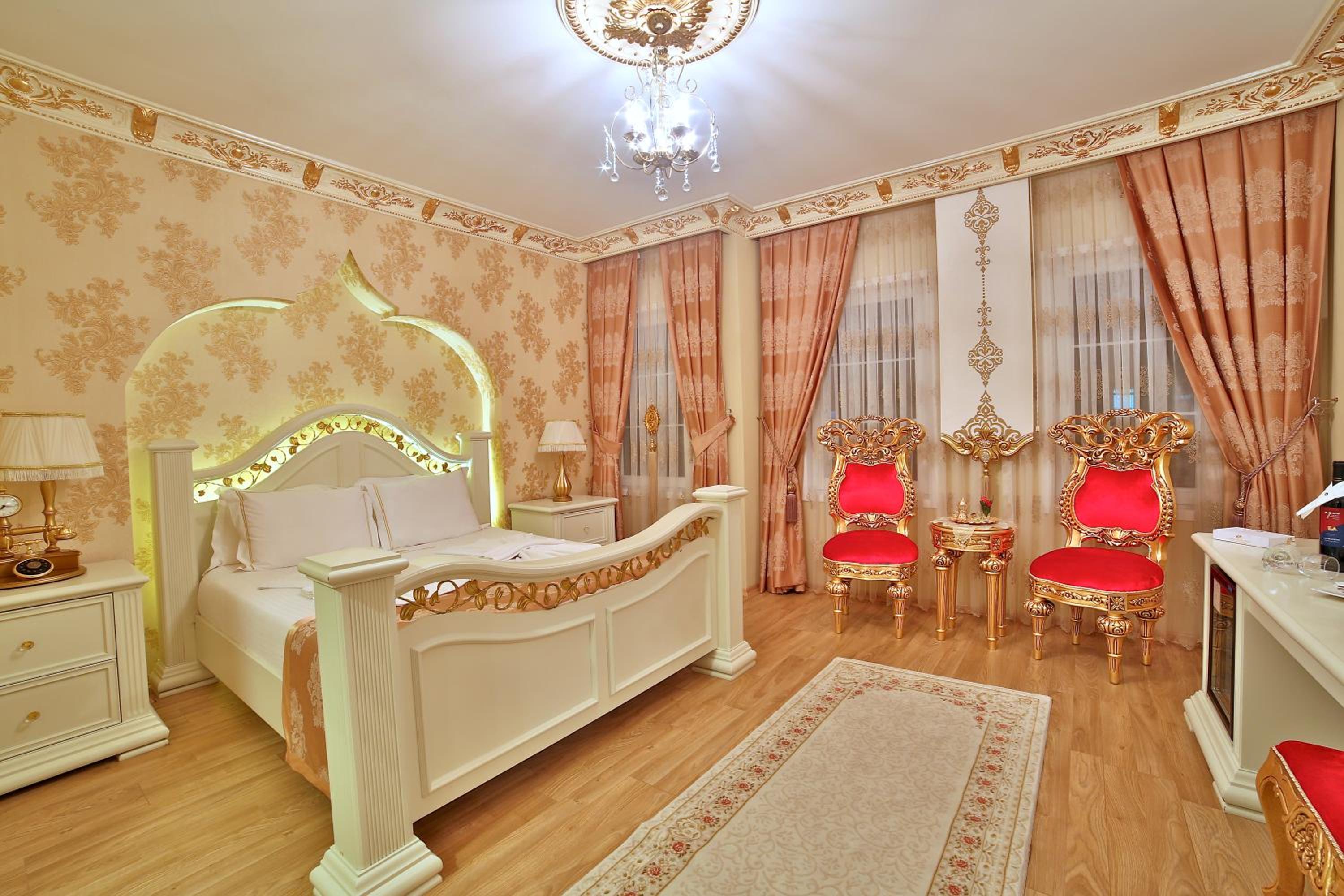 White House Hotel Istanbul - Image 6