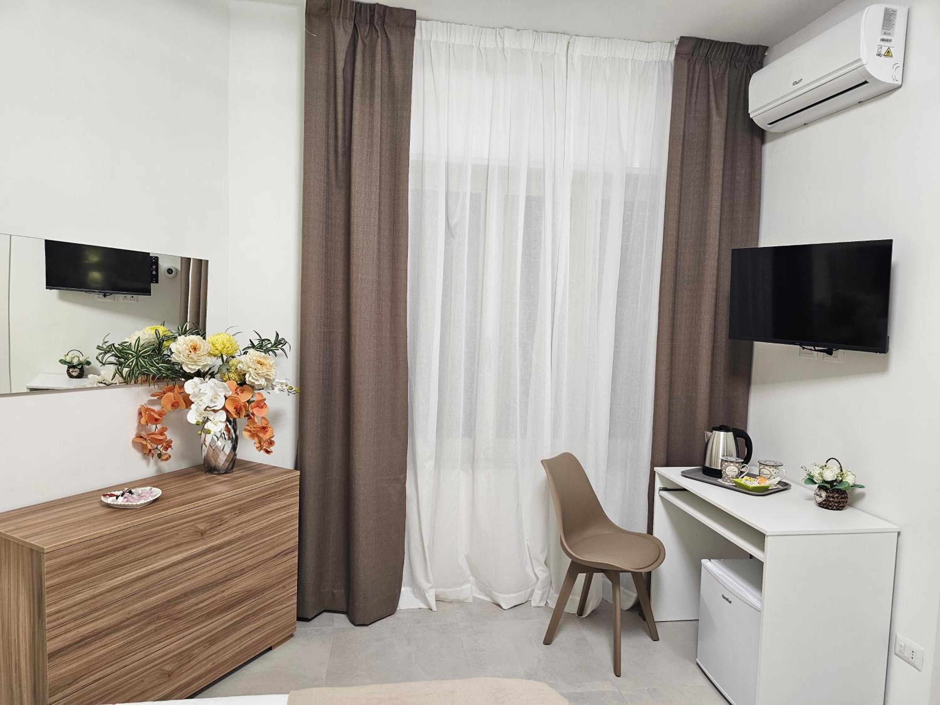 Erminia Suite