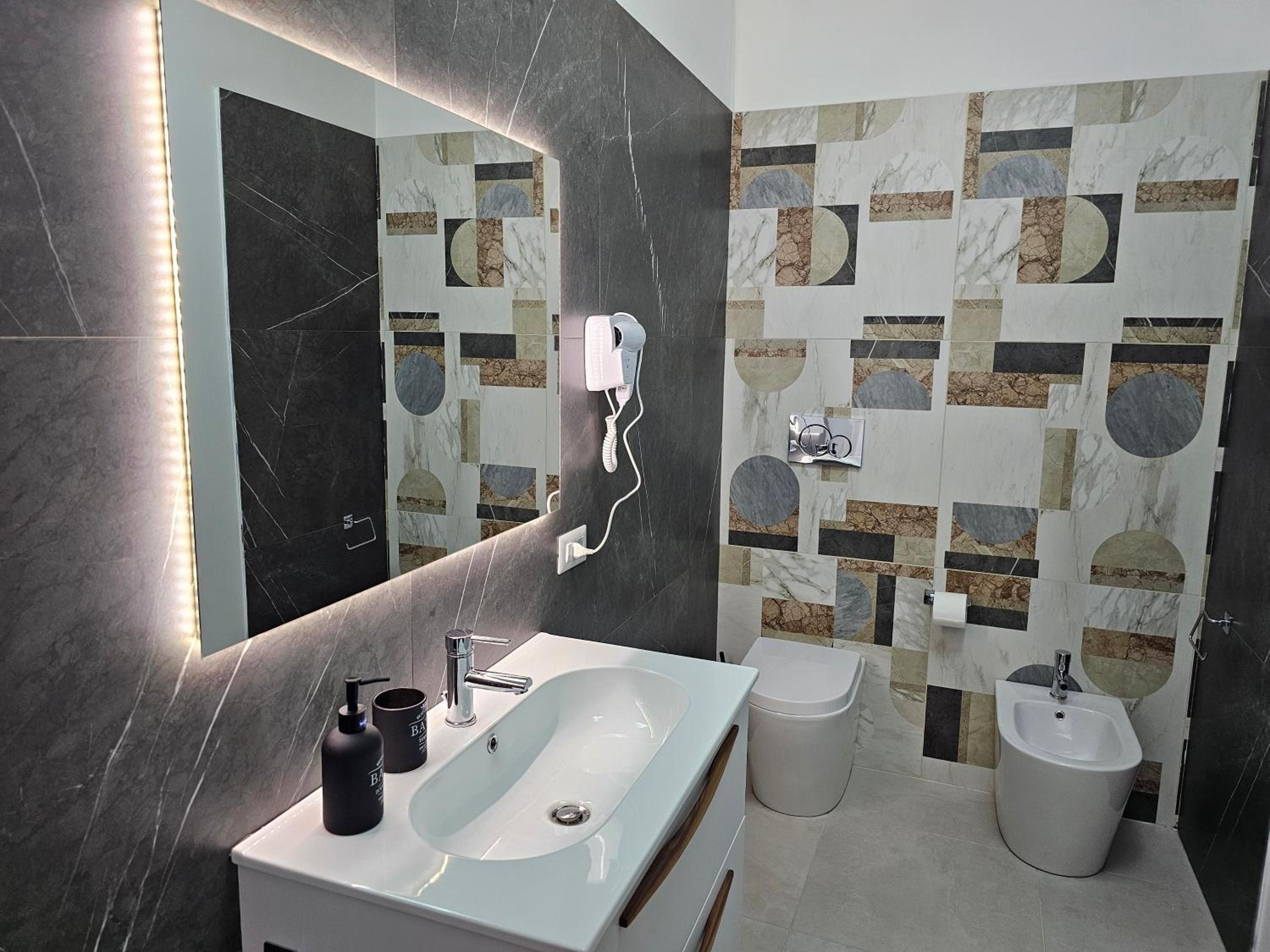 Erminia Suite