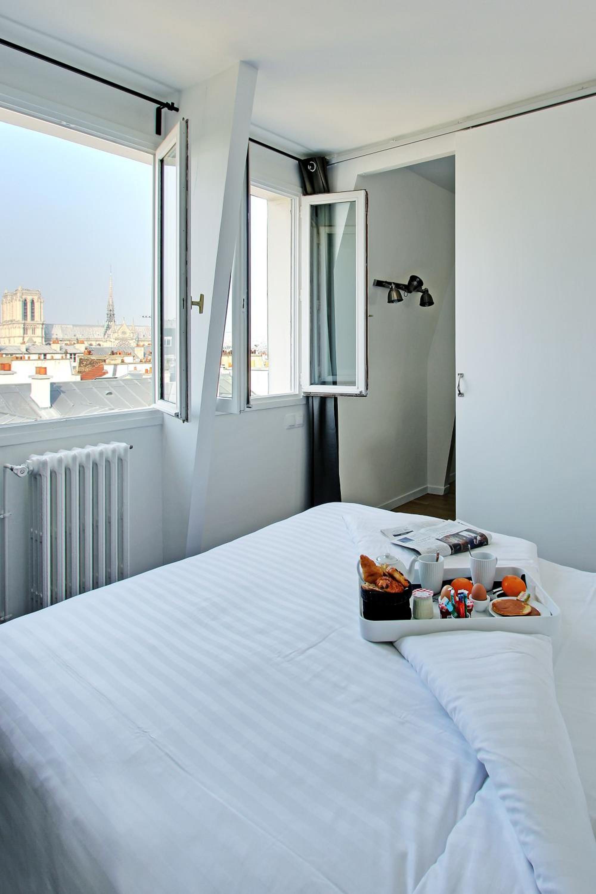 Pick A Flat's Apartment in Saint Michel - Rue Du Sommerard