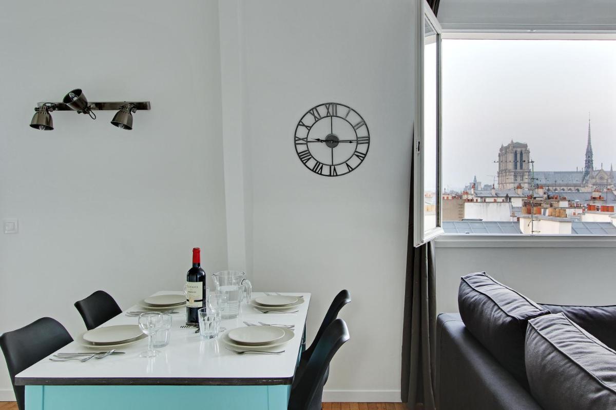 Pick A Flat's Apartment in Saint Michel - Rue Du Sommerard