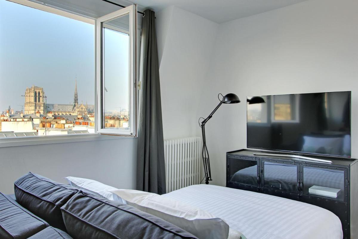 Pick A Flat's Apartment in Saint Michel - Rue Du Sommerard