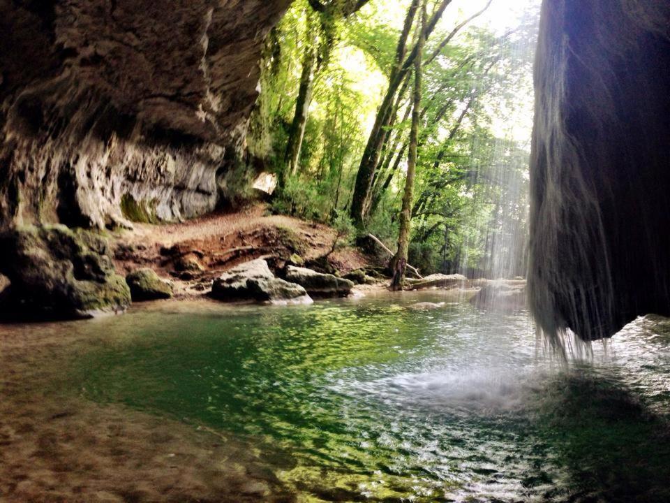 VALRELEY, chambres et table d'hôtes eco-friendly avec bain nordique au sud du massif du Jura