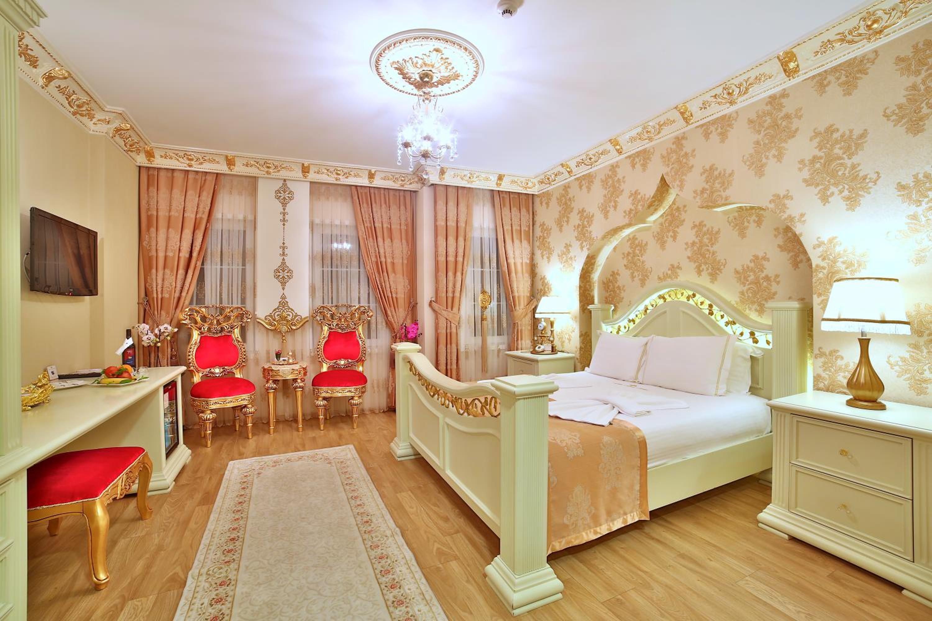 White House Hotel Istanbul - Image 14