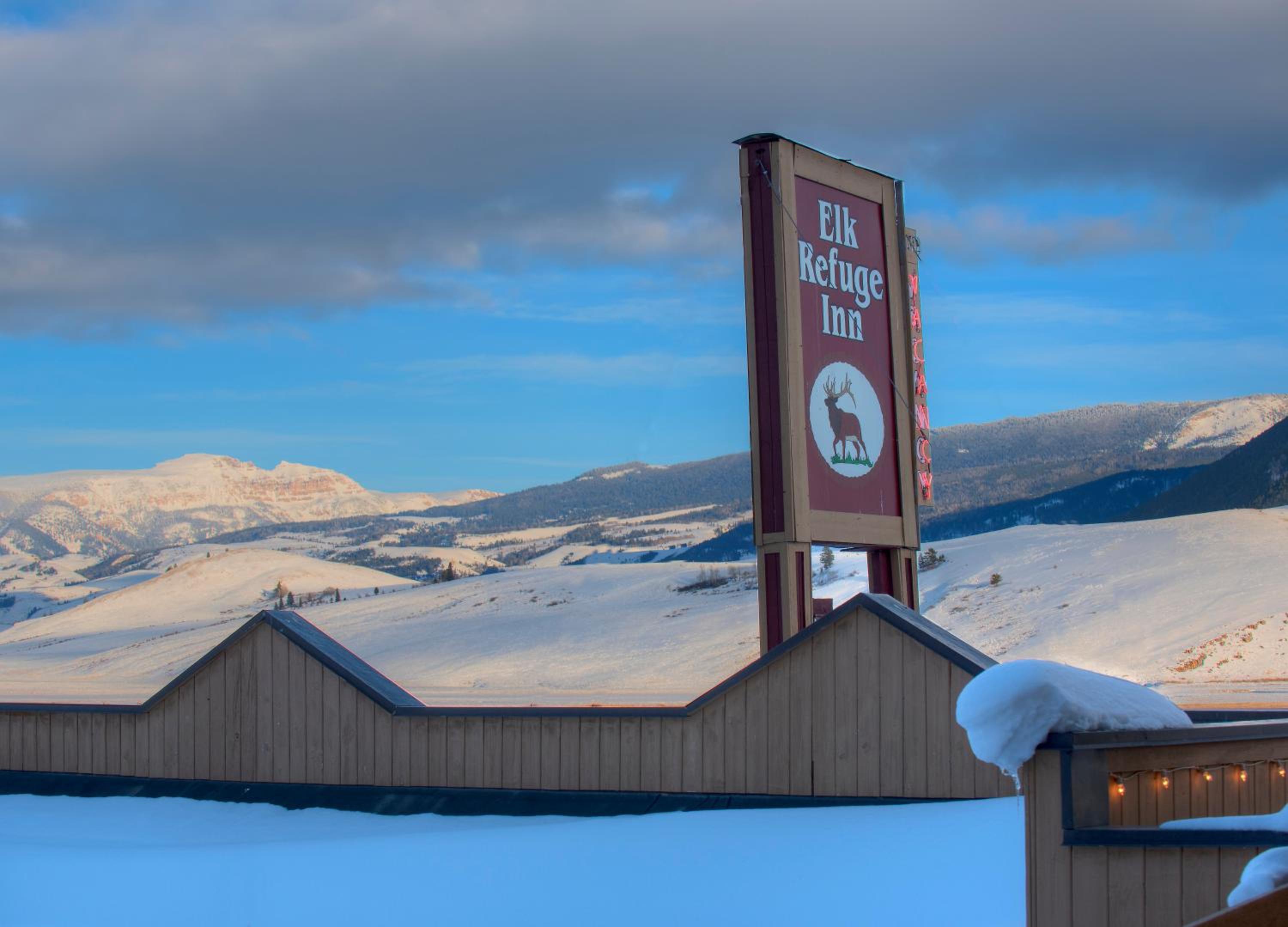 Elk Refuge Inn