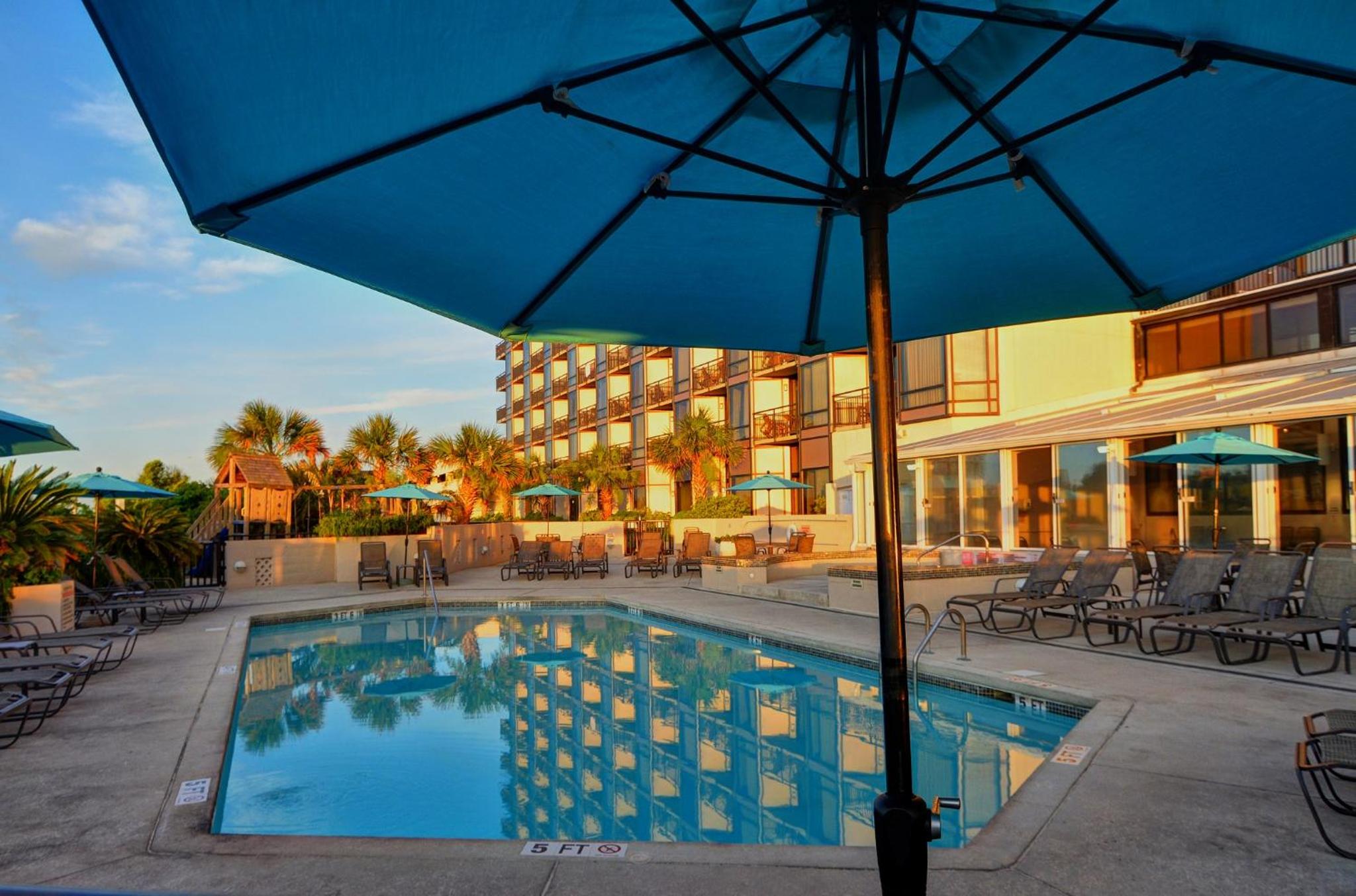 Shell Island Resort - All Oceanfront Suites view 4