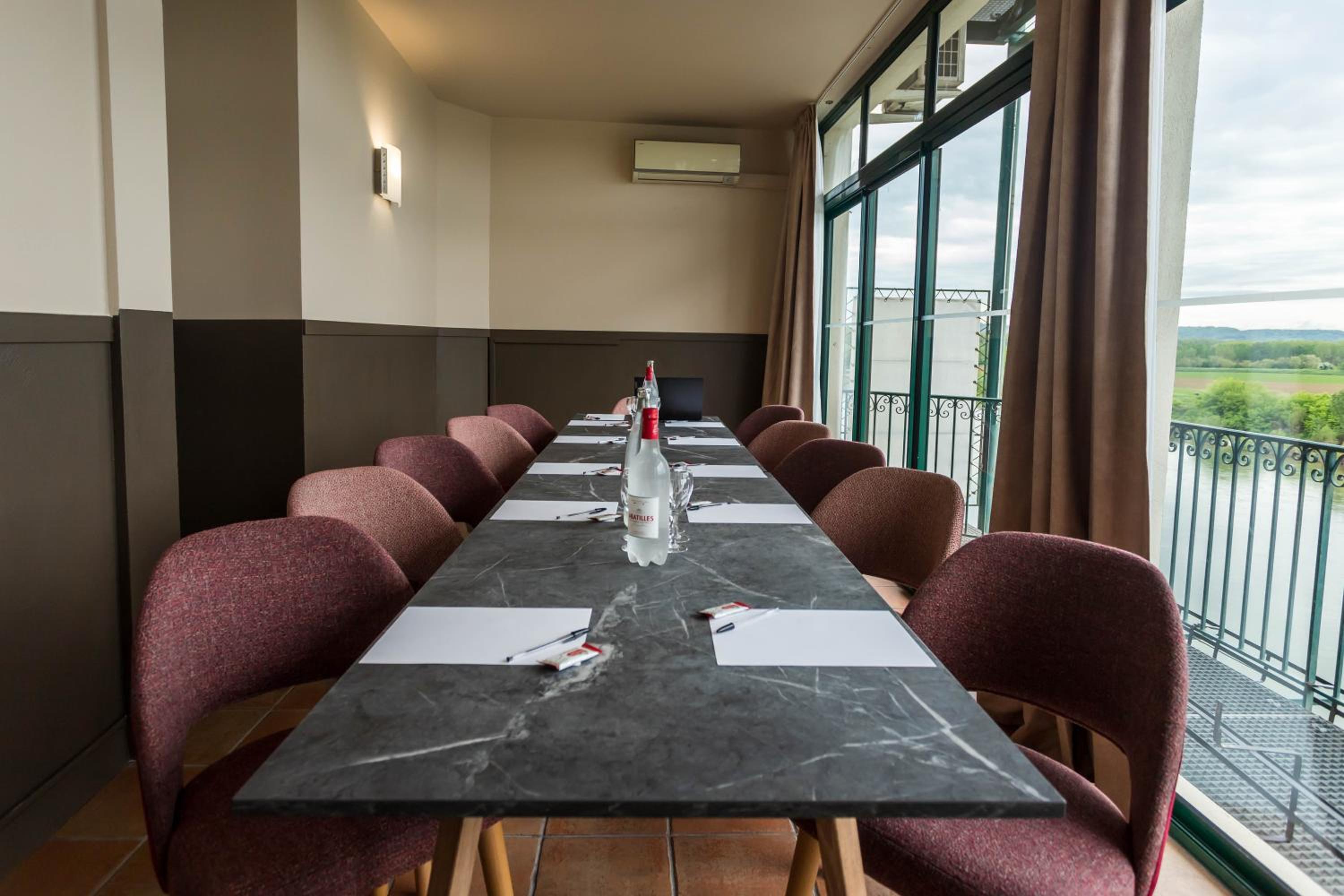 CÔTE GARONNE le BALCON DES DAMES -hôtel et restaurant- Tonneins Fauillet Marmande - panorama sur Garonne-climatisé- accueil vélo- soirée étape- chambre fam, photo 99