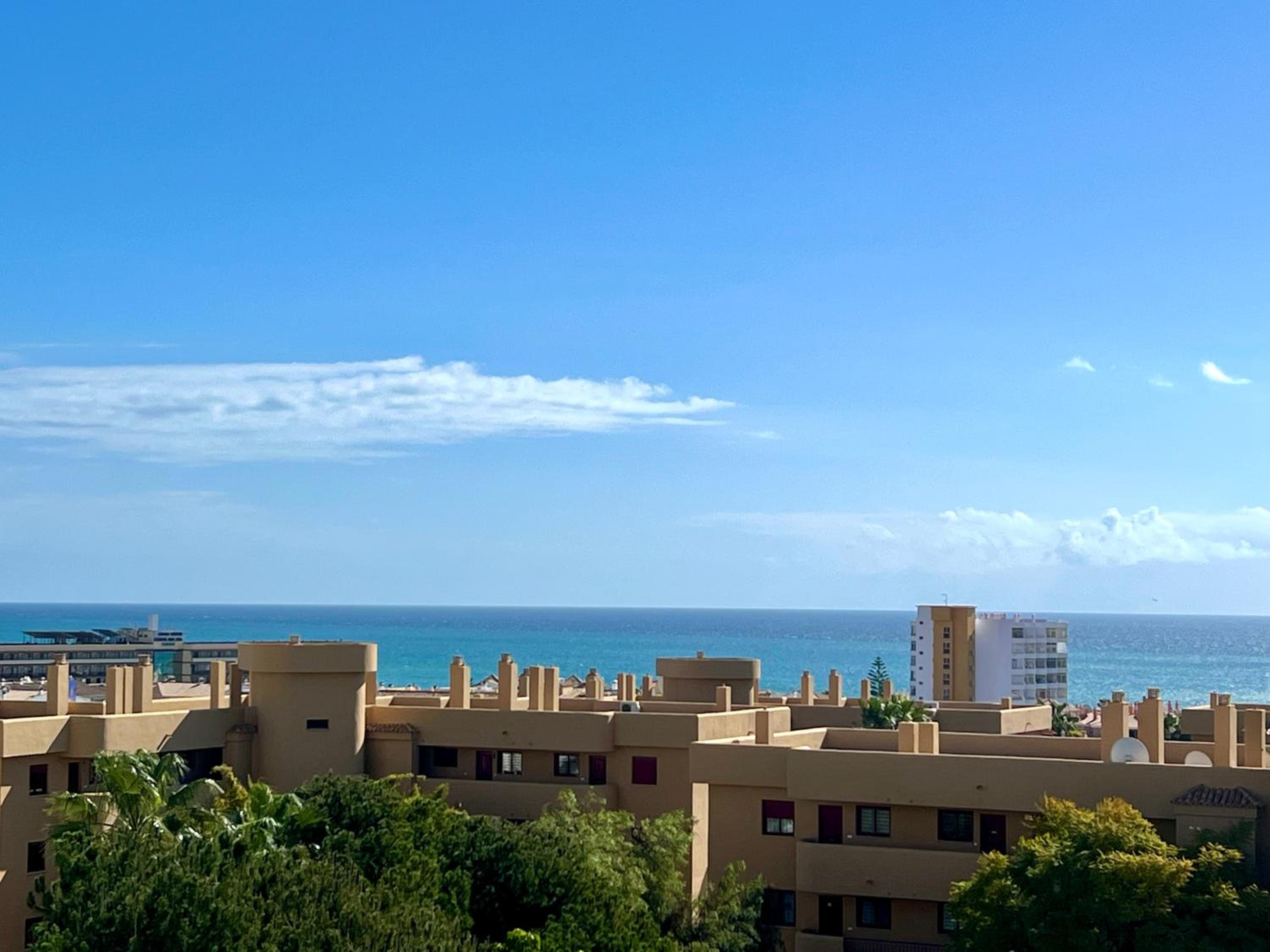 AlaMar Collection - Premium Penthouse, Sea Views, Sunny Terrace & Pool