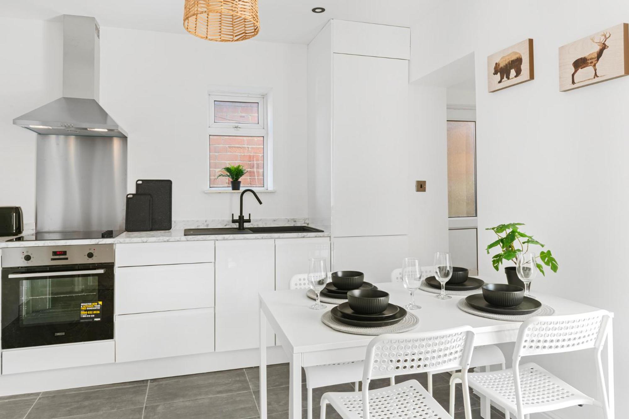 4 Bedrooms - 3 Bathrooms House