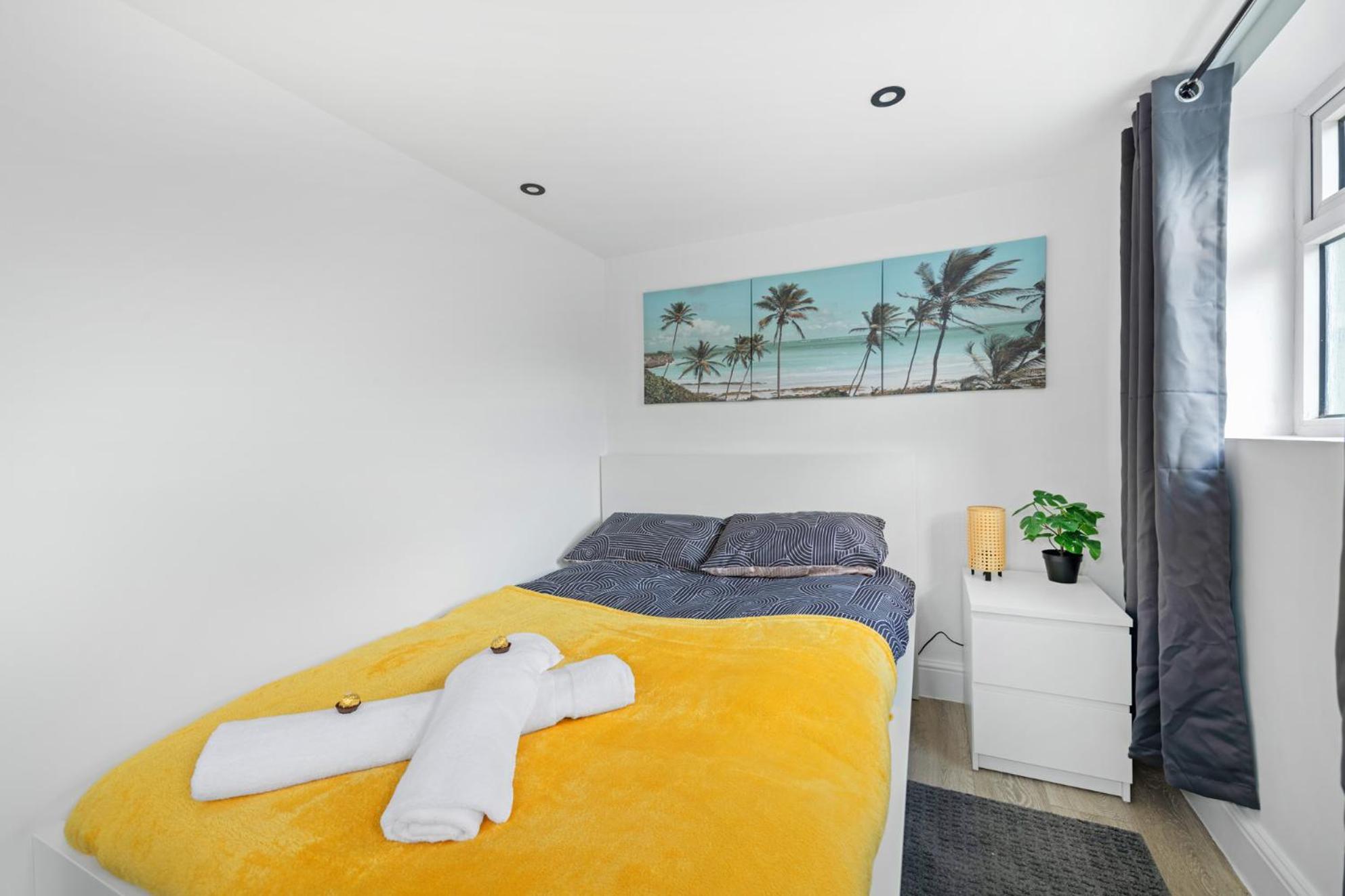 4 Bedrooms - 3 Bathrooms House