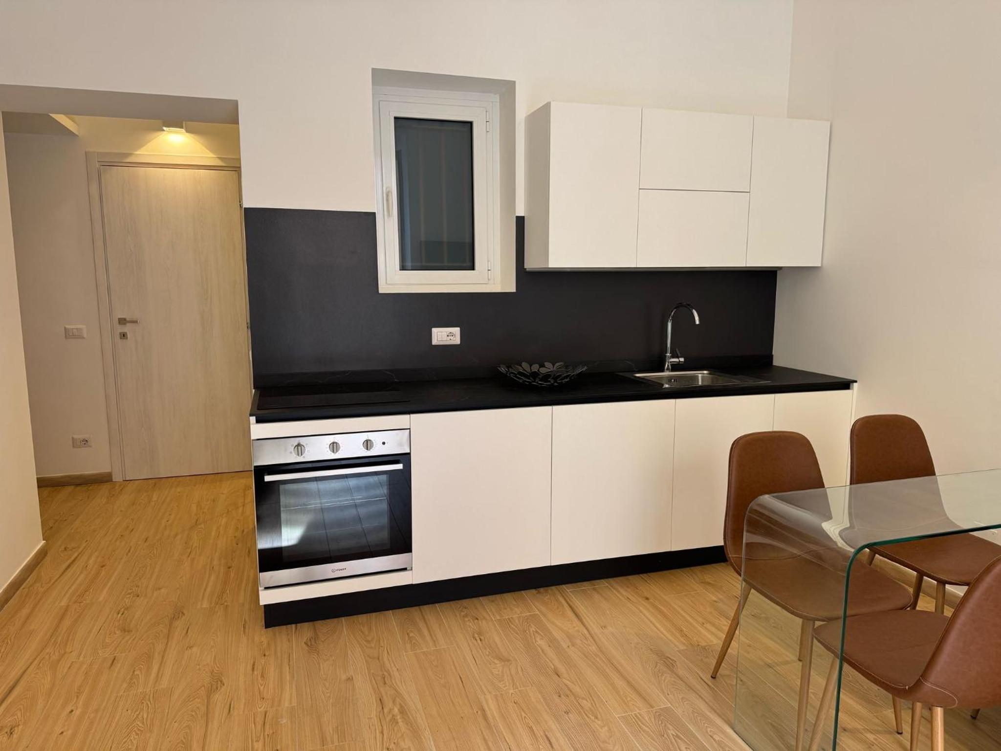 Elegant central Suite