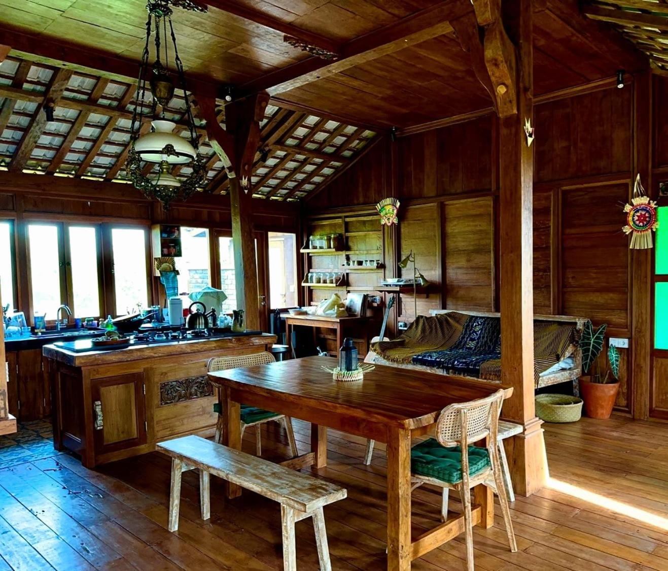 Rumah Pacung