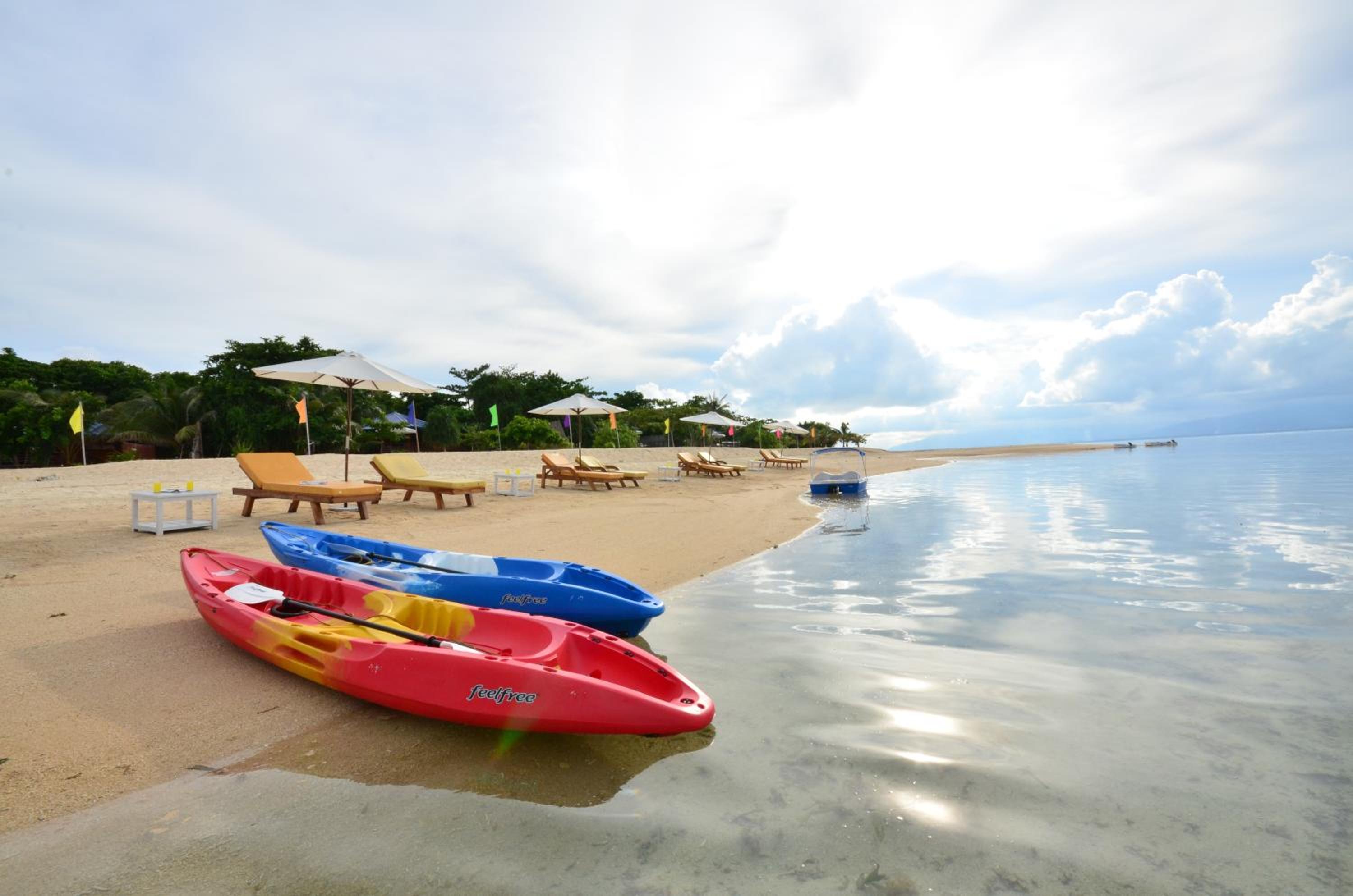 Arena Island Resort