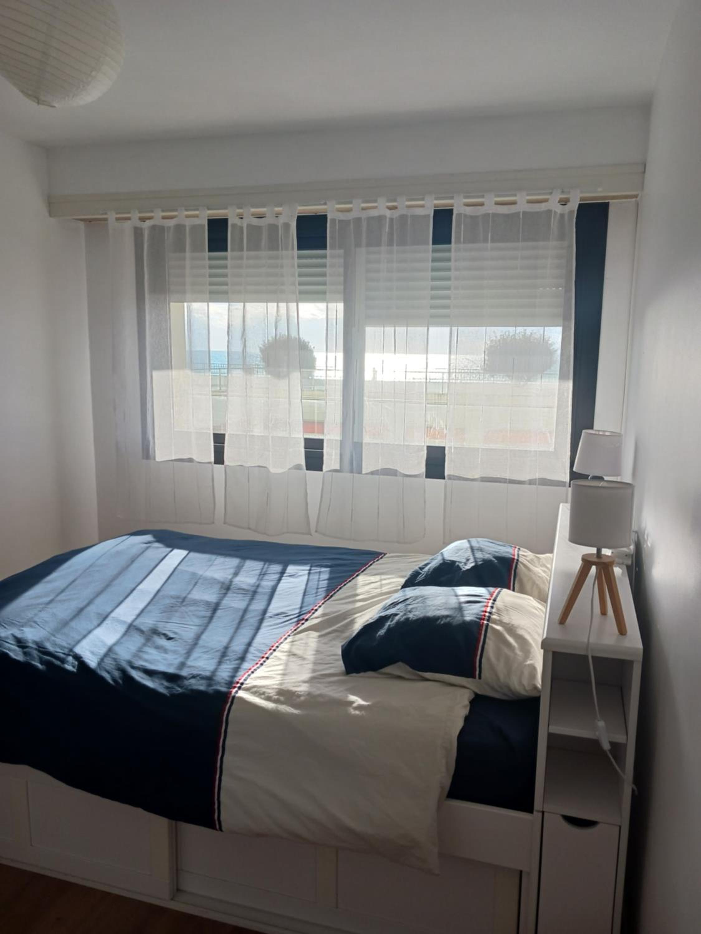 Résidence La Garenne à La Grande Plage, vue mer, piscine et parking privé, 6 personnes