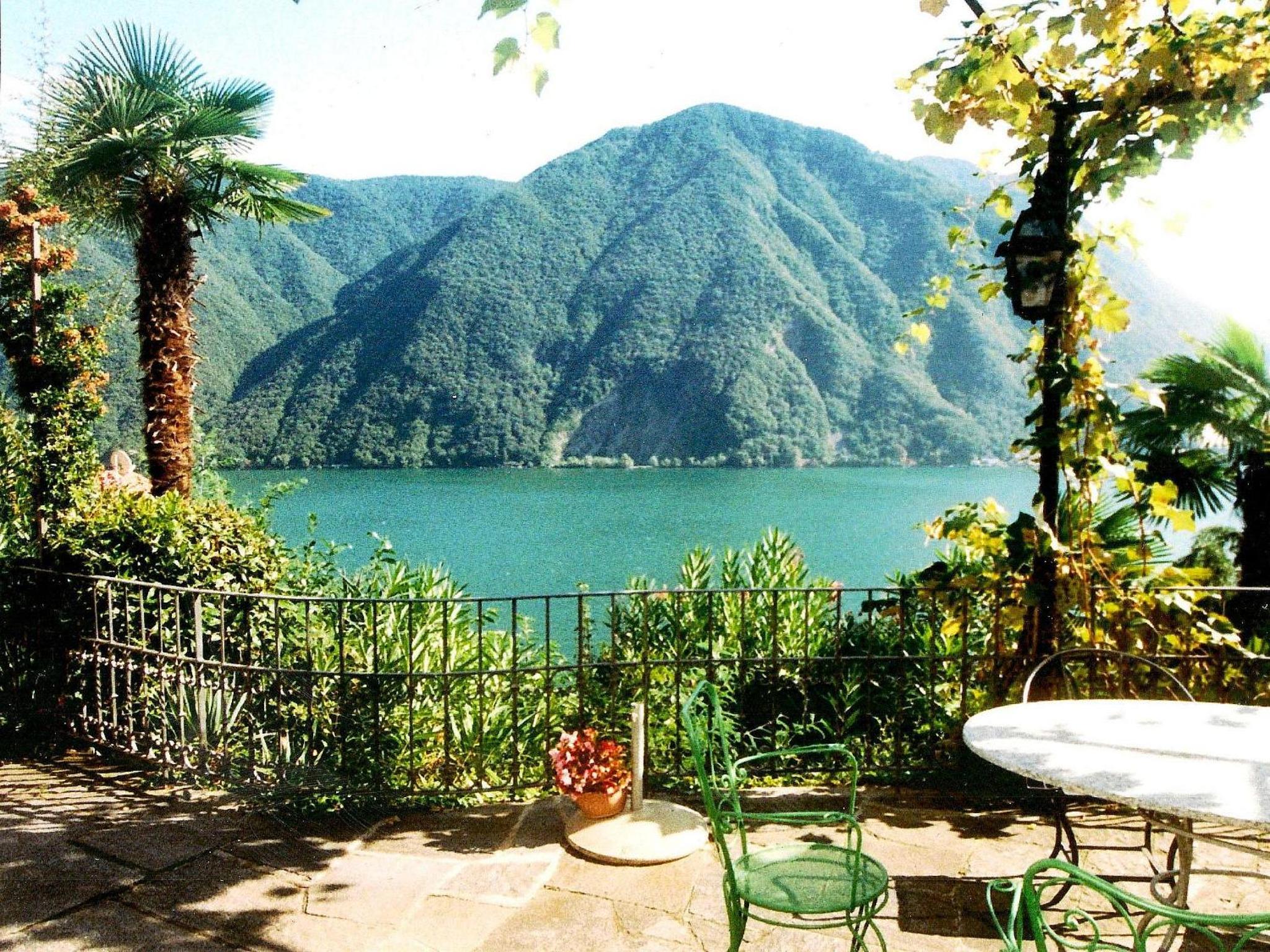 Barony romantic villa