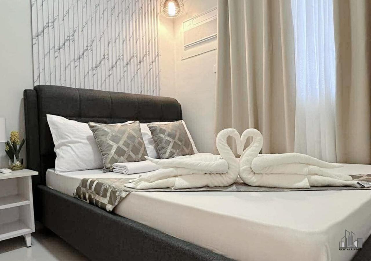 Palawan Cozy Stay with a Balcony, FREE Gym & Pool near Airport - B2 6Luster