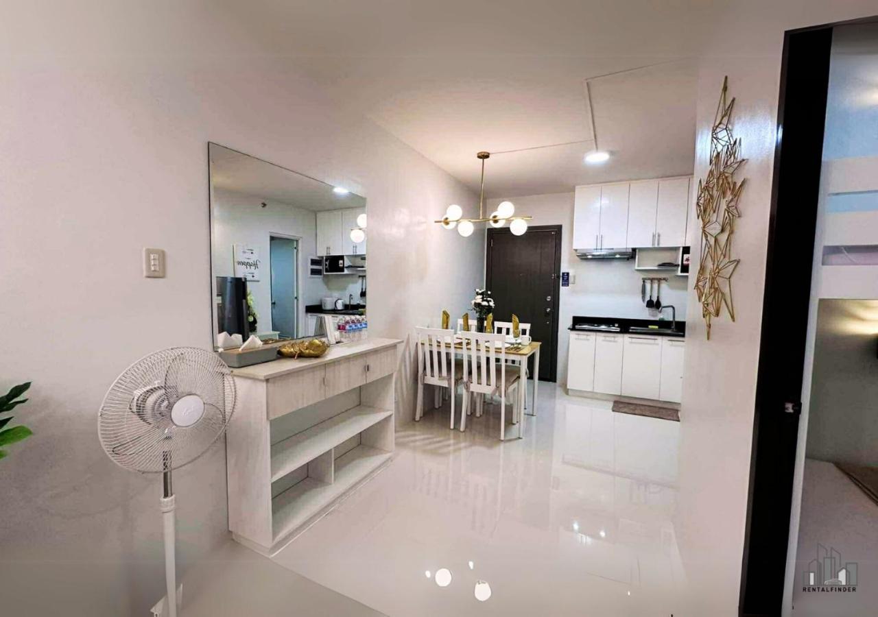 Palawan Cozy Stay with a Balcony, FREE Gym & Pool near Airport - B2 6Luster