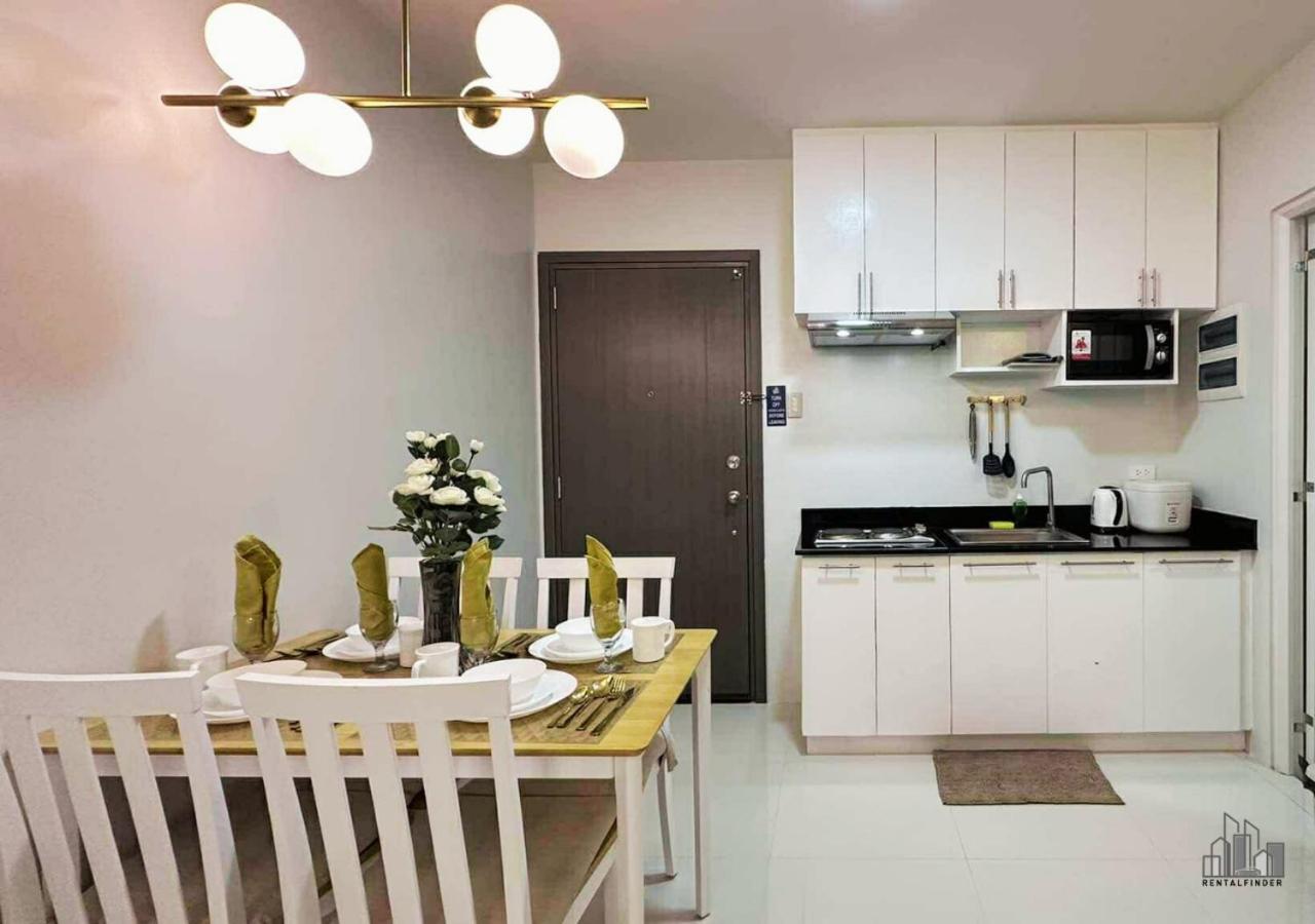 Palawan Cozy Stay with a Balcony, FREE Gym & Pool near Airport - B2 6Luster